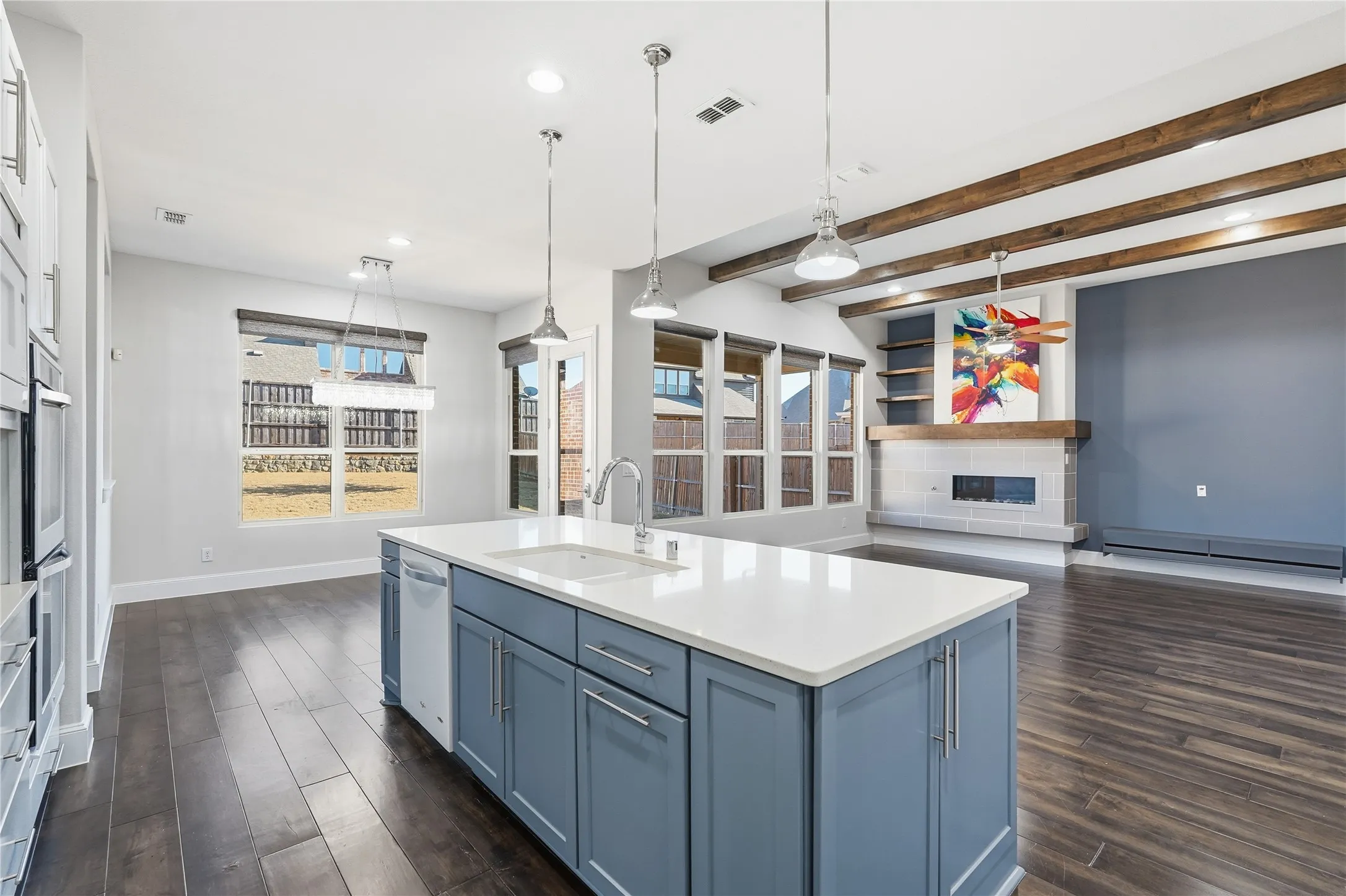 Single Family Residence For Sale in Denton County , 4216 Vista Terrace Drive, Frisco, Texas 75036, 5 Bedroom, 4 Bathroom, 3 Garage spaces, 3,875 Sqft, built in 2013, mls#21377055, Real Estate Agent in Frisco, Homes For Sale in Denton county, Homes For Sale in Frisco, Realtor in Frisco Texas, Real Estate Brokerage Independent Realty Texas, Luminita Cordes Realtor
