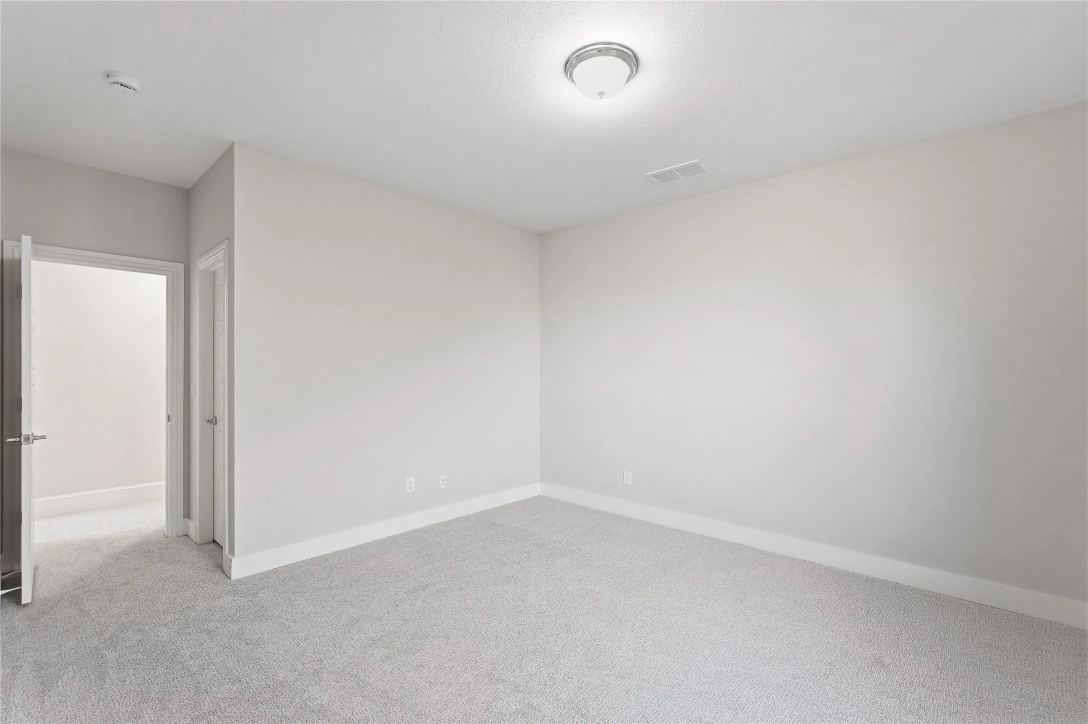 Single Family Residence For Sale in Denton County , 4216 Vista Terrace Drive, Frisco, Texas 75036, 5 Bedroom, 4 Bathroom, 3 Garage spaces, 3,875 Sqft, built in 2013, mls#21377055, Real Estate Agent in Frisco, Homes For Sale in Denton county, Homes For Sale in Frisco, Realtor in Frisco Texas, Real Estate Brokerage Independent Realty Texas, Luminita Cordes Realtor