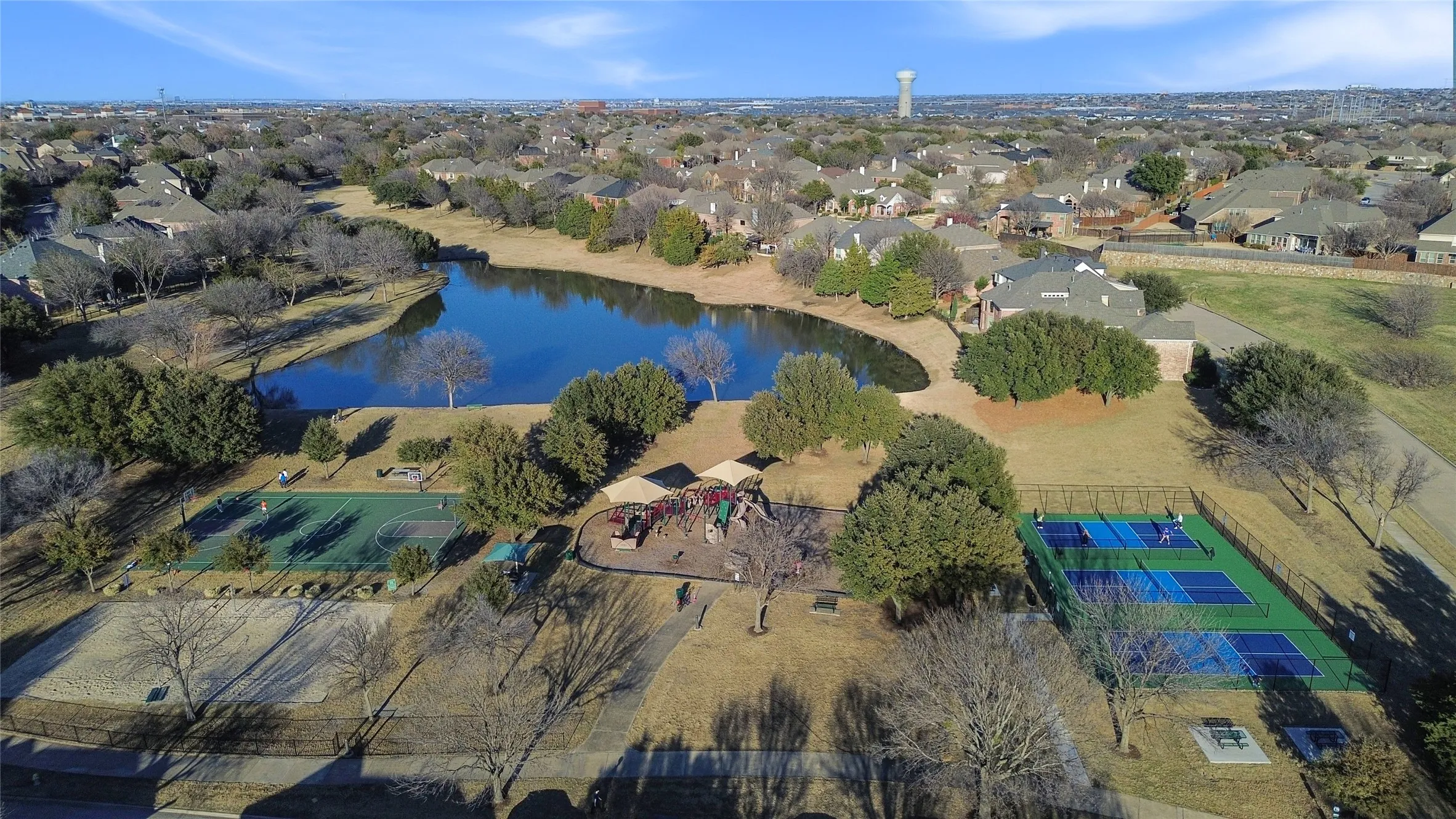 Single Family Residence For Sale in Denton County , 4216 Vista Terrace Drive, Frisco, Texas 75036, 5 Bedroom, 4 Bathroom, 3 Garage spaces, 3,875 Sqft, built in 2013, mls#21377055, Real Estate Agent in Frisco, Homes For Sale in Denton county, Homes For Sale in Frisco, Realtor in Frisco Texas, Real Estate Brokerage Independent Realty Texas, Luminita Cordes Realtor