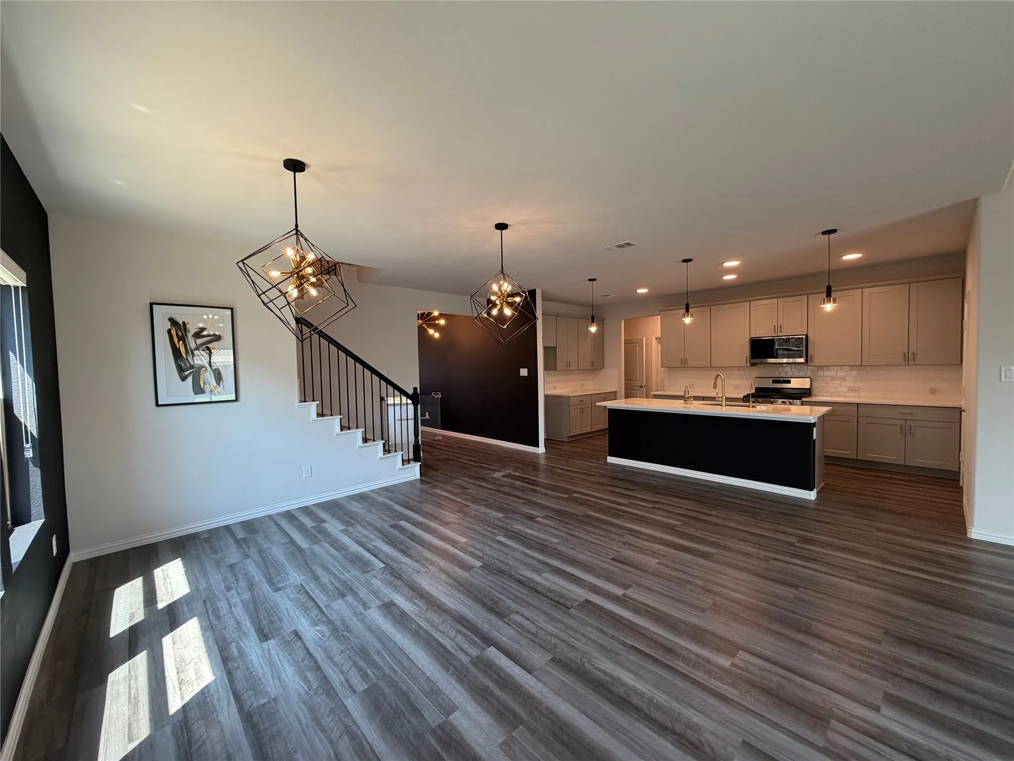 Single Family Residence For Rent in Collin County , 633 Cedar Springs Drive, Princeton, Texas 75407, 4 Bedroom, 4 Bathroom, 2 Garage spaces, 3,102 Sqft, built in 2021, mls#21384769, Real Estate Agent in Princeton, Homes For Rent in Collin county, Homes For Rent in Princeton, Realtor in Princeton Texas, Real Estate Brokerage Independent Realty Texas, Luminita Cordes Realtor