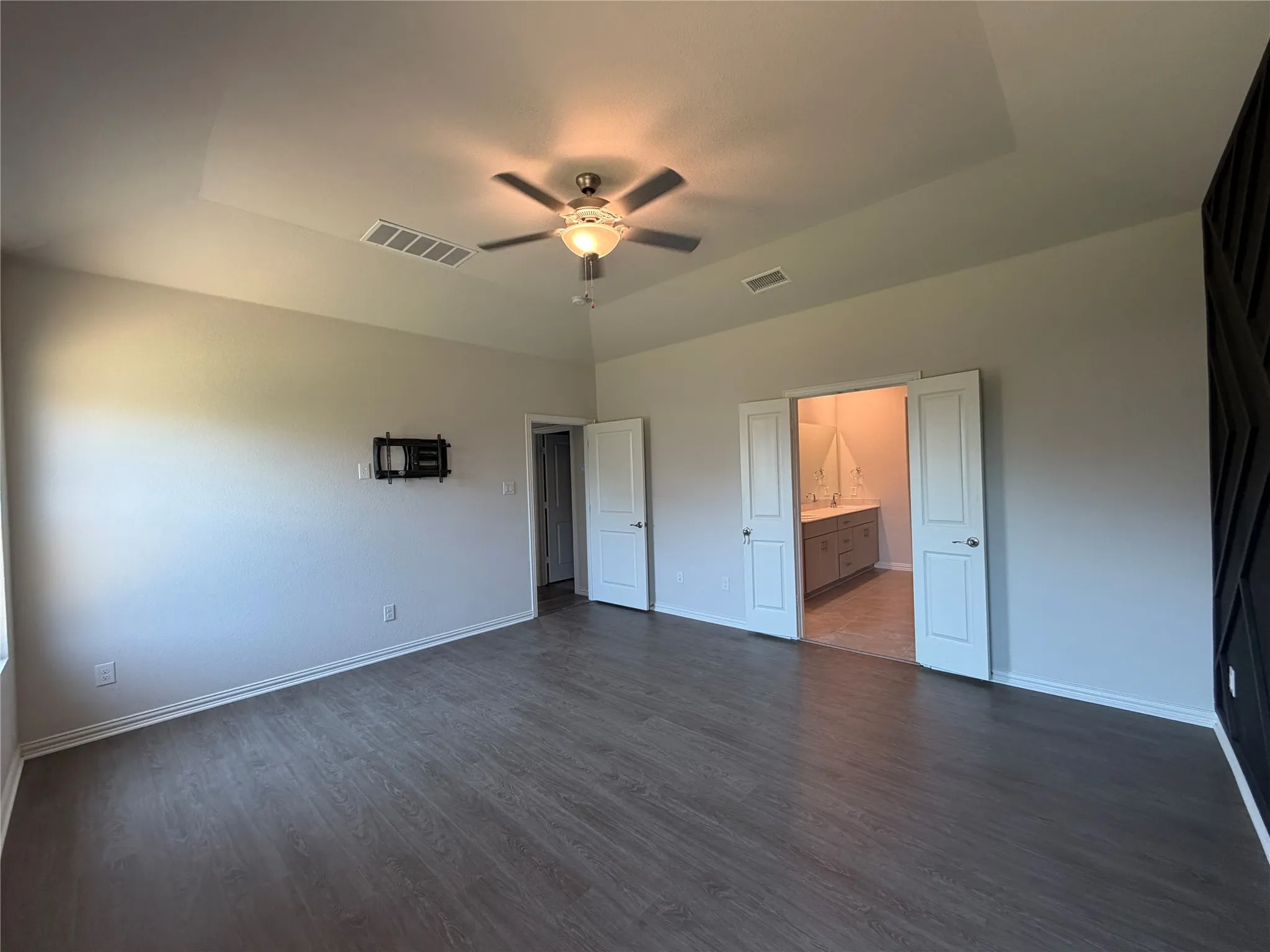 Single Family Residence For Rent in Collin County , 633 Cedar Springs Drive, Princeton, Texas 75407, 4 Bedroom, 4 Bathroom, 2 Garage spaces, 3,102 Sqft, built in 2021, mls#21384769, Real Estate Agent in Princeton, Homes For Rent in Collin county, Homes For Rent in Princeton, Realtor in Princeton Texas, Real Estate Brokerage Independent Realty Texas, Luminita Cordes Realtor