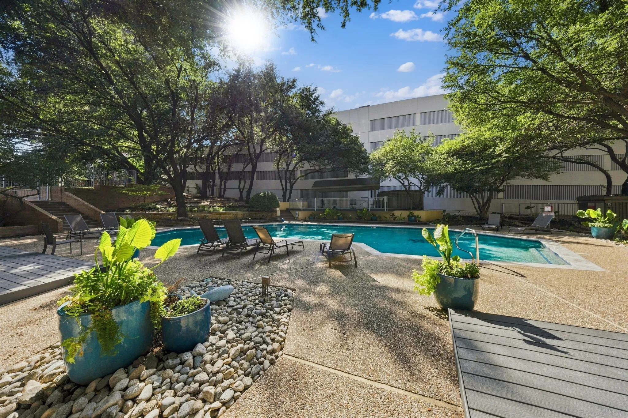 Condominium For Sale in Dallas County , 3883 Turtle Creek Boulevard 909, Dallas, Texas 75219, 1 Bedroom, 1 Bathroom, 1 Garage spaces, 787 Sqft, built in 1963, mls#21384672, Real Estate Agent in Dallas, Homes For Sale in Dallas county, Homes For Sale in Dallas, Realtor in Dallas Texas, Real Estate Brokerage Independent Realty Texas, Luminita Cordes Realtor