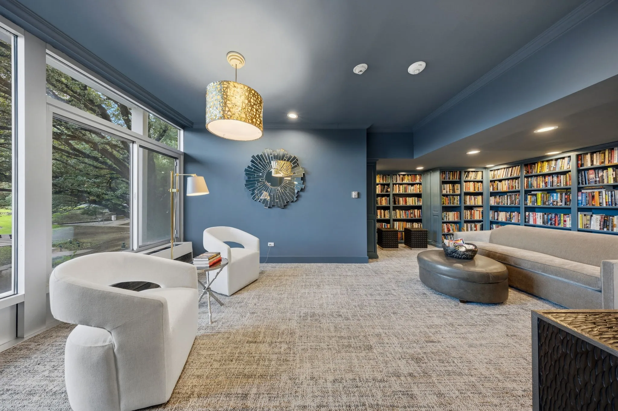 Condominium For Sale in Dallas County , 3883 Turtle Creek Boulevard 909, Dallas, Texas 75219, 1 Bedroom, 1 Bathroom, 1 Garage spaces, 787 Sqft, built in 1963, mls#21384672, Real Estate Agent in Dallas, Homes For Sale in Dallas county, Homes For Sale in Dallas, Realtor in Dallas Texas, Real Estate Brokerage Independent Realty Texas, Luminita Cordes Realtor
