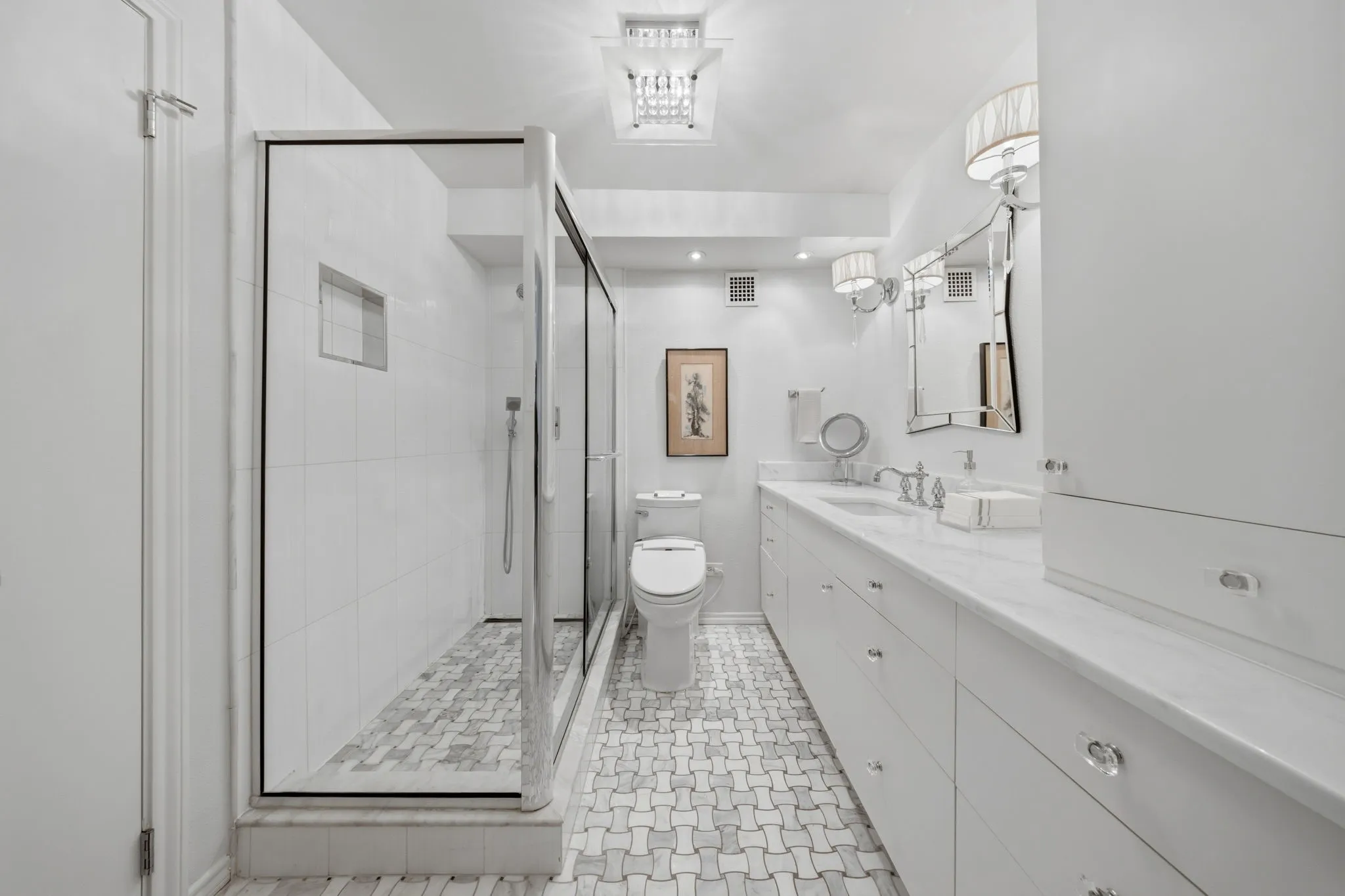Condominium For Sale in Dallas County , 3883 Turtle Creek Boulevard 909, Dallas, Texas 75219, 1 Bedroom, 1 Bathroom, 1 Garage spaces, 787 Sqft, built in 1963, mls#21384672, Real Estate Agent in Dallas, Homes For Sale in Dallas county, Homes For Sale in Dallas, Realtor in Dallas Texas, Real Estate Brokerage Independent Realty Texas, Luminita Cordes Realtor