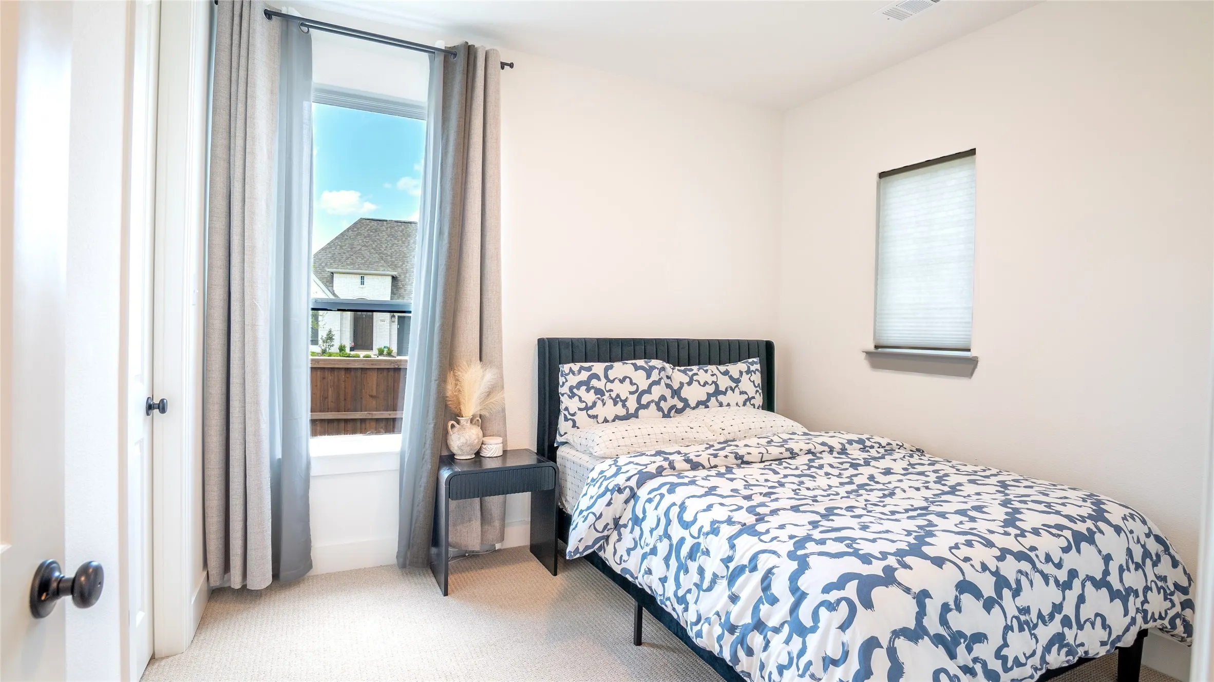 Single Family Residence For Sale in Collin County , 8545 Brookhaven Drive, Mc Kinney, Texas 75071, 4 Bedroom, 3 Bathroom, 2 Garage spaces, 2,441 Sqft, built in 2023, mls#21384774, Real Estate Agent in Mc Kinney, Homes For Sale in Collin county, Homes For Sale in Mc Kinney, Realtor in Mc Kinney Texas, Real Estate Brokerage Independent Realty Texas, Luminita Cordes Realtor