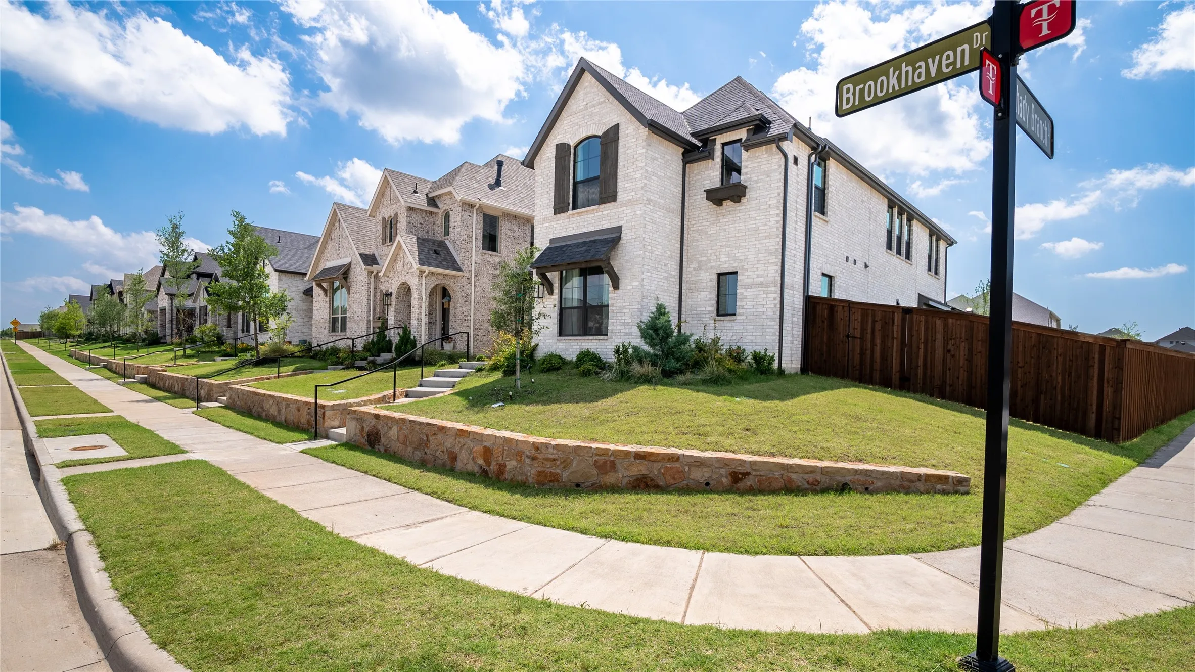 Single Family Residence For Sale in Collin County , 8545 Brookhaven Drive, Mc Kinney, Texas 75071, 4 Bedroom, 3 Bathroom, 2 Garage spaces, 2,441 Sqft, built in 2023, mls#21384774, Real Estate Agent in Mc Kinney, Homes For Sale in Collin county, Homes For Sale in Mc Kinney, Realtor in Mc Kinney Texas, Real Estate Brokerage Independent Realty Texas, Luminita Cordes Realtor