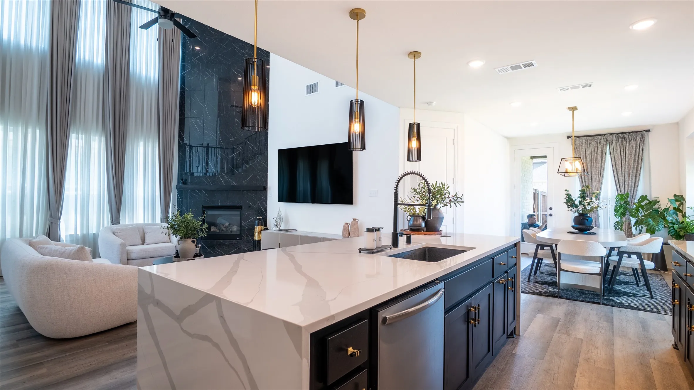 Single Family Residence For Sale in Collin County , 8545 Brookhaven Drive, Mc Kinney, Texas 75071, 4 Bedroom, 3 Bathroom, 2 Garage spaces, 2,441 Sqft, built in 2023, mls#21384774, Real Estate Agent in Mc Kinney, Homes For Sale in Collin county, Homes For Sale in Mc Kinney, Realtor in Mc Kinney Texas, Real Estate Brokerage Independent Realty Texas, Luminita Cordes Realtor