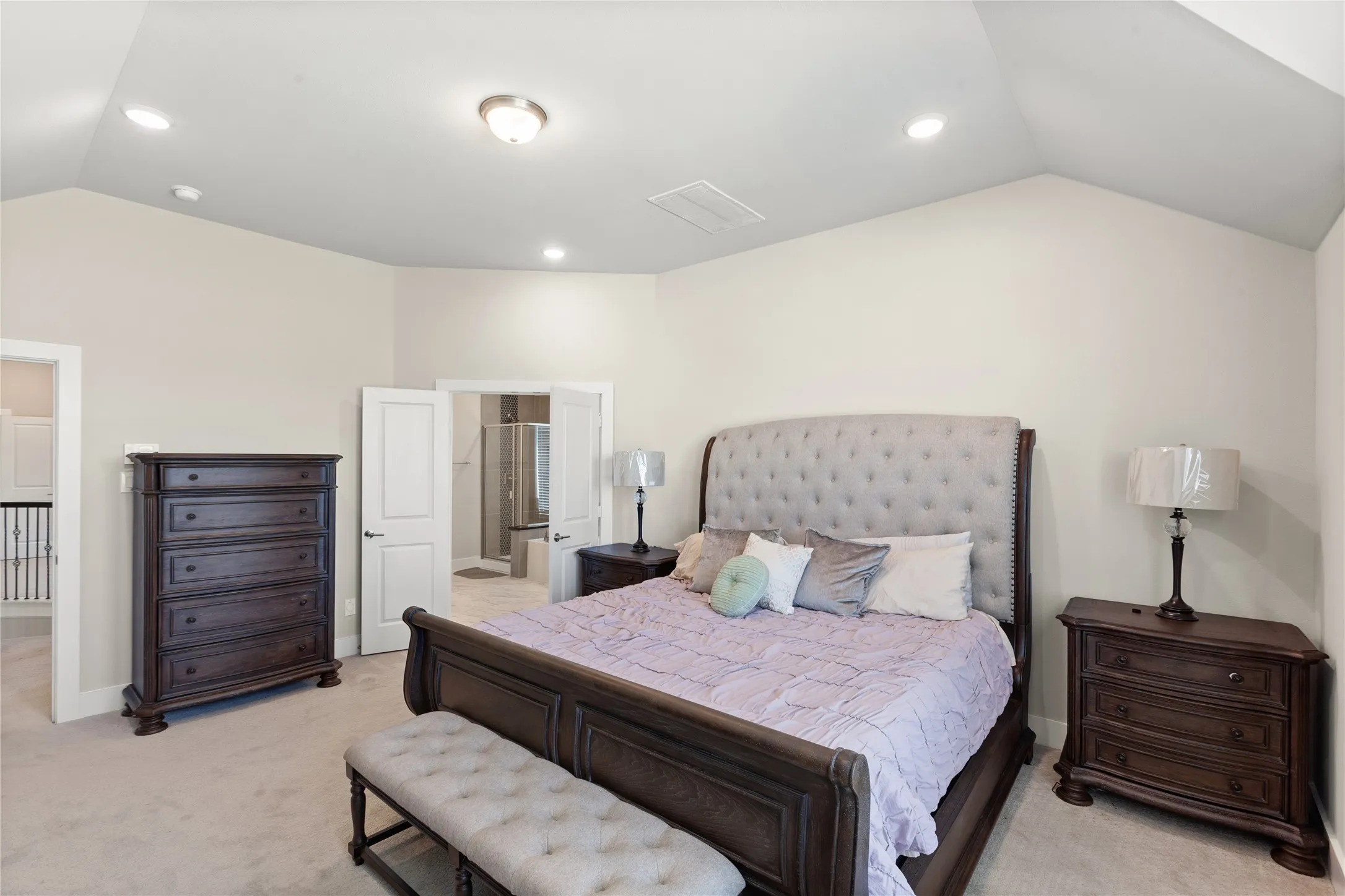 Single Family Residence For Rent in Dallas County , 1938 Silver Creek Lane, Cedar Hill, Texas 75104, 5 Bedroom, 5 Bathroom, 3 Garage spaces, 4,228 Sqft, built in 2024, mls#21384754, Real Estate Agent in Cedar Hill, Homes For Rent in Dallas county, Homes For Rent in Cedar Hill, Realtor in Cedar Hill Texas, Real Estate Brokerage Independent Realty Texas, Luminita Cordes Realtor