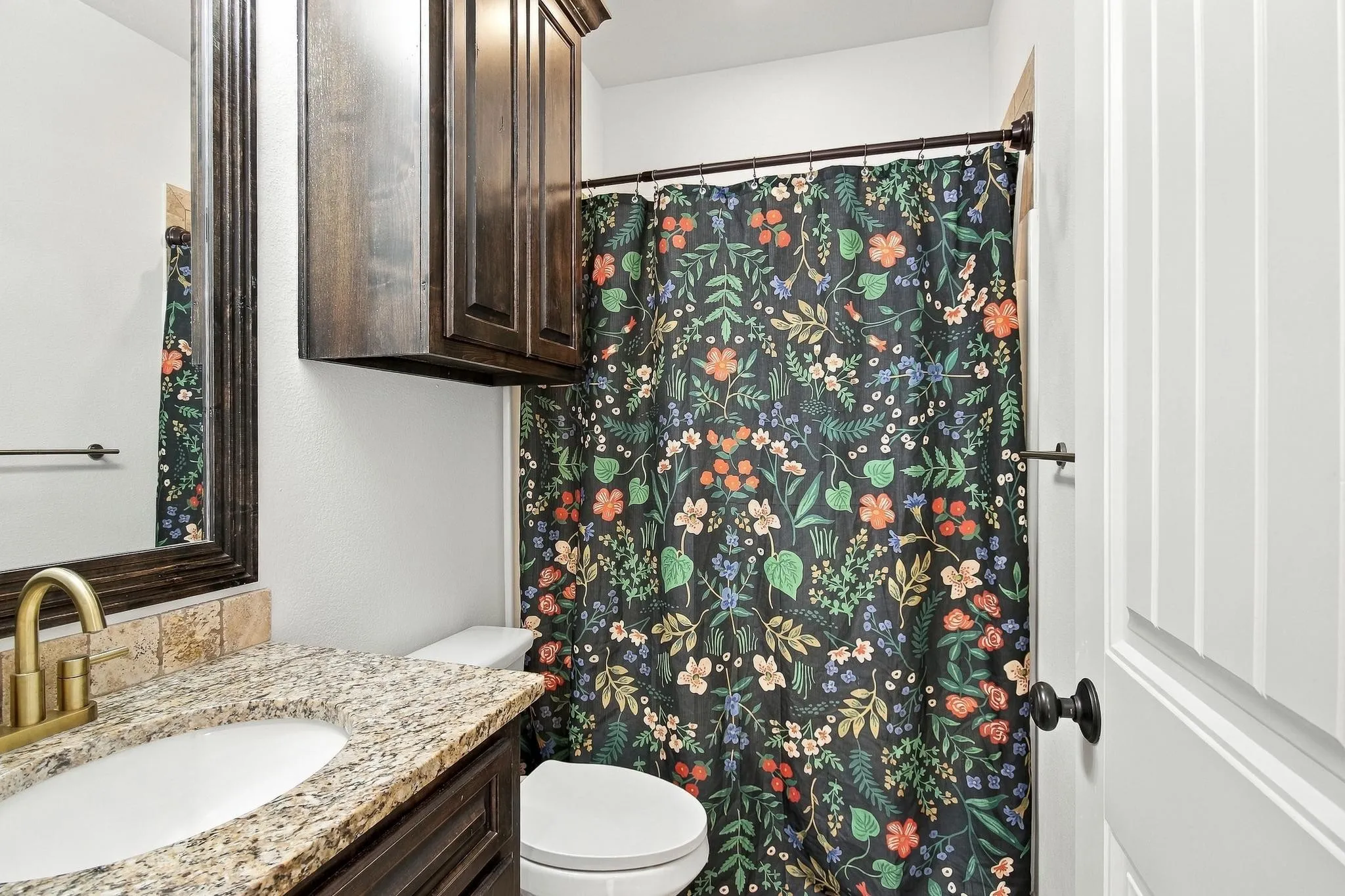 Single Family Residence For Sale in Taylor County , 866 Great Waters Drive, Abilene, Texas 79602, 4 Bedroom, 2 Bathroom, 2 Garage spaces, 1,798 Sqft, built in 2015, mls#21383866, Real Estate Agent in Abilene, Homes For Sale in Taylor county, Homes For Sale in Abilene, Realtor in Abilene Texas, Real Estate Brokerage Independent Realty Texas, Luminita Cordes Realtor