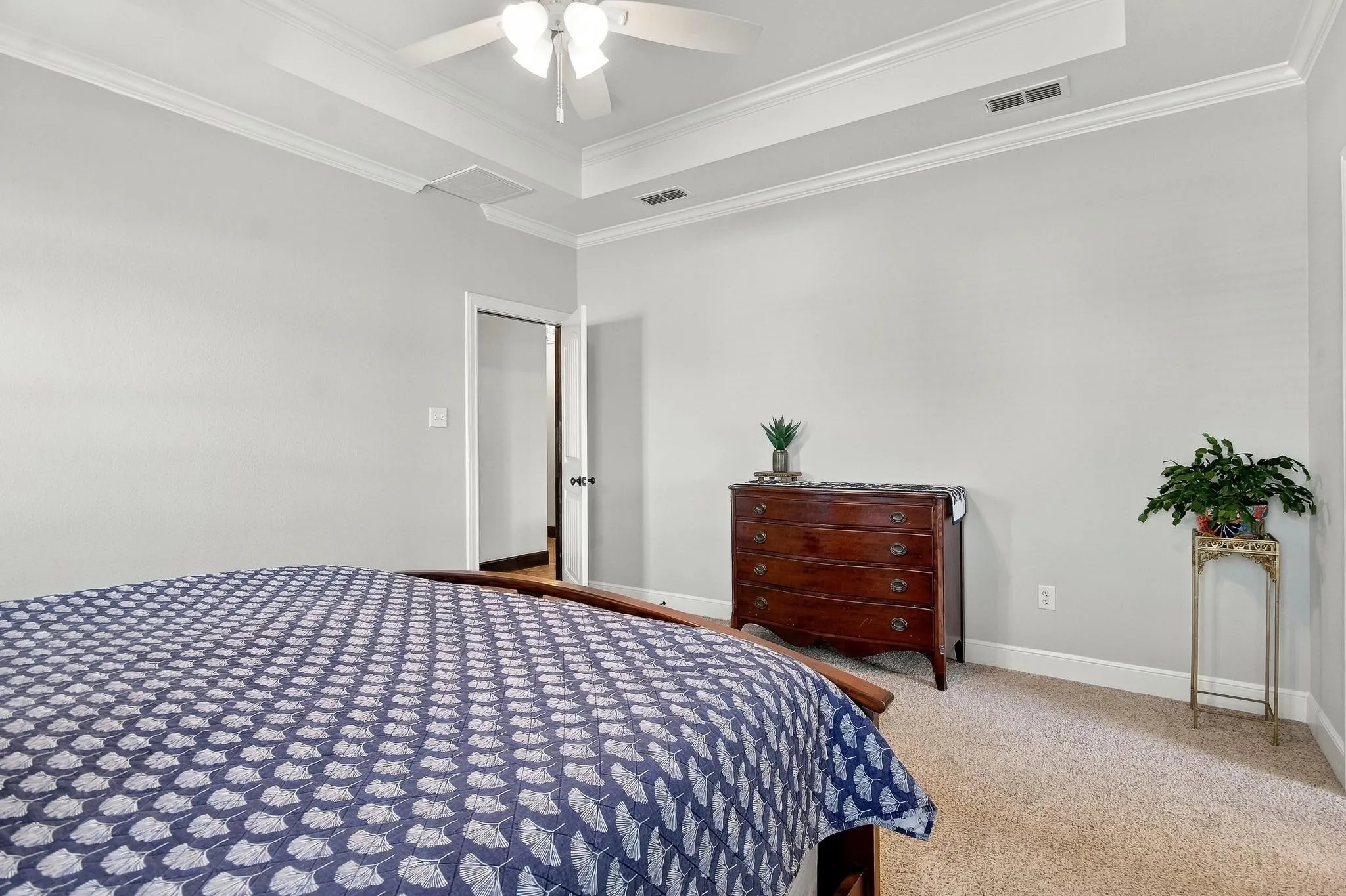 Single Family Residence For Sale in Taylor County , 866 Great Waters Drive, Abilene, Texas 79602, 4 Bedroom, 2 Bathroom, 2 Garage spaces, 1,798 Sqft, built in 2015, mls#21383866, Real Estate Agent in Abilene, Homes For Sale in Taylor county, Homes For Sale in Abilene, Realtor in Abilene Texas, Real Estate Brokerage Independent Realty Texas, Luminita Cordes Realtor