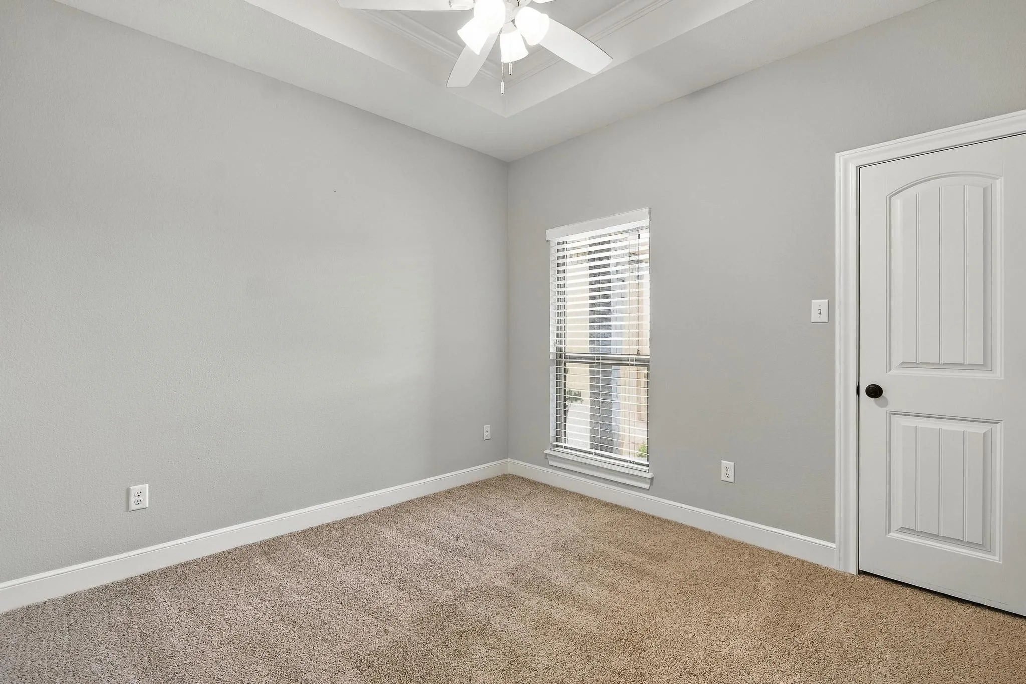 Single Family Residence For Sale in Taylor County , 866 Great Waters Drive, Abilene, Texas 79602, 4 Bedroom, 2 Bathroom, 2 Garage spaces, 1,798 Sqft, built in 2015, mls#21383866, Real Estate Agent in Abilene, Homes For Sale in Taylor county, Homes For Sale in Abilene, Realtor in Abilene Texas, Real Estate Brokerage Independent Realty Texas, Luminita Cordes Realtor