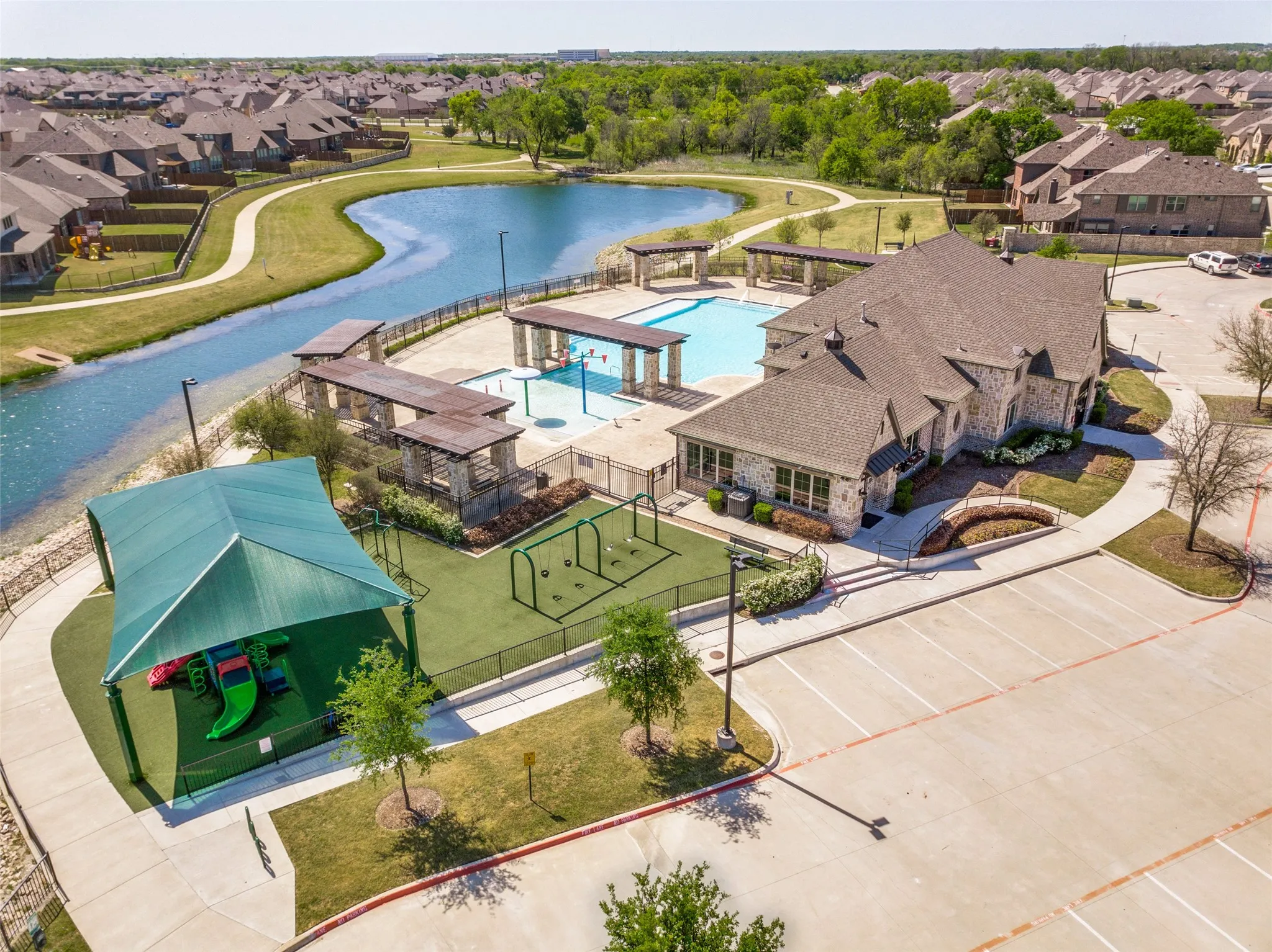Single Family Residence For Sale in Collin County , 3004 Chestnut Lane, Melissa, Texas 75454, 4 Bedroom, 3 Bathroom, 2 Garage spaces, 2,751 Sqft, built in 2019, mls#21383793, Real Estate Agent in Melissa, Homes For Sale in Collin county, Homes For Sale in Melissa, Realtor in Melissa Texas, Real Estate Brokerage Independent Realty Texas, Luminita Cordes Realtor