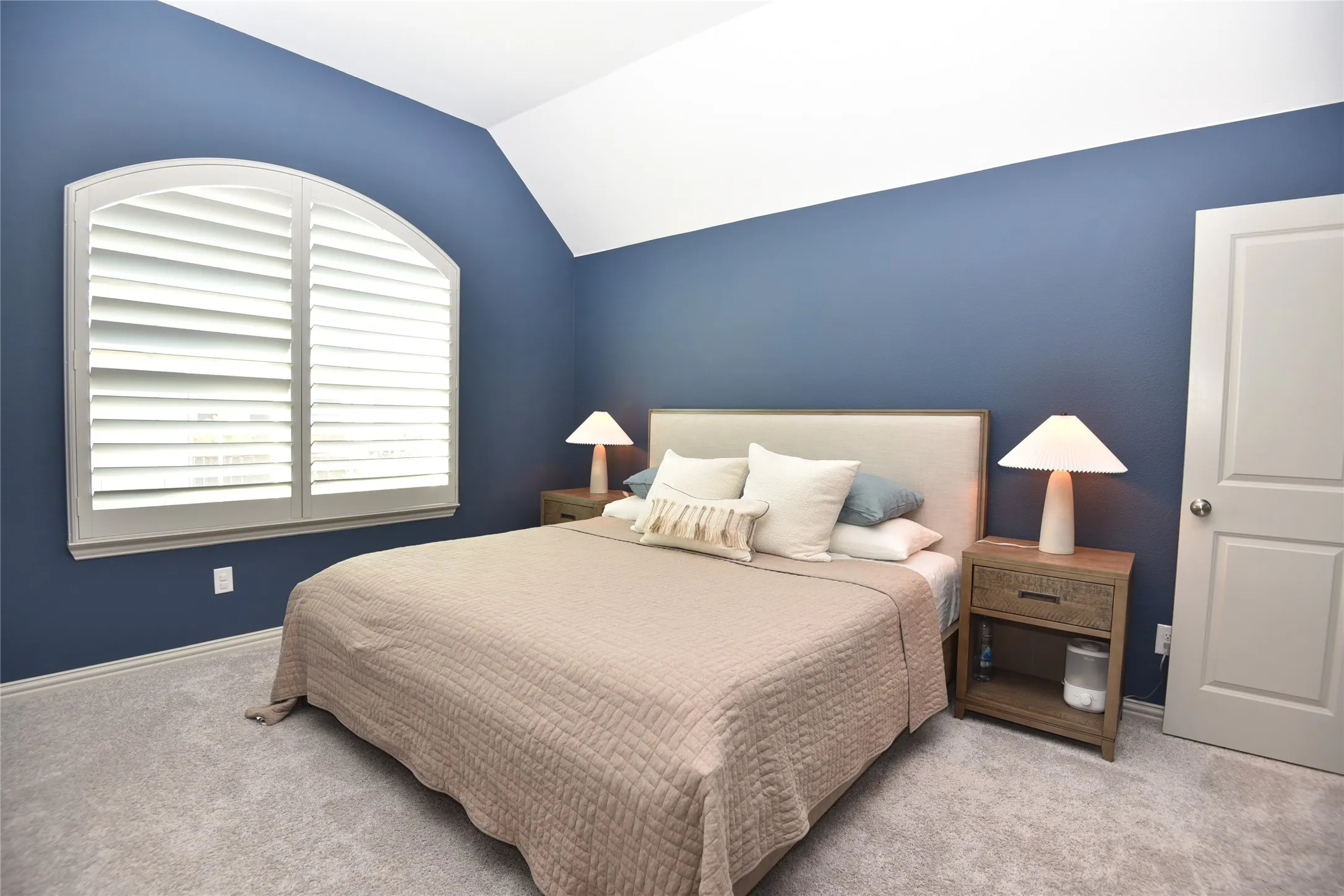 Townhouse For Sale in Collin County , 1022 Emil Place, Allen, Texas 75013, 3 Bedroom, 4 Bathroom, 2 Garage spaces, 1,835 Sqft, built in 2021, mls#21384513, Real Estate Agent in Allen, Homes For Sale in Collin county, Homes For Sale in Allen, Realtor in Allen Texas, Real Estate Brokerage Independent Realty Texas, Luminita Cordes Realtor