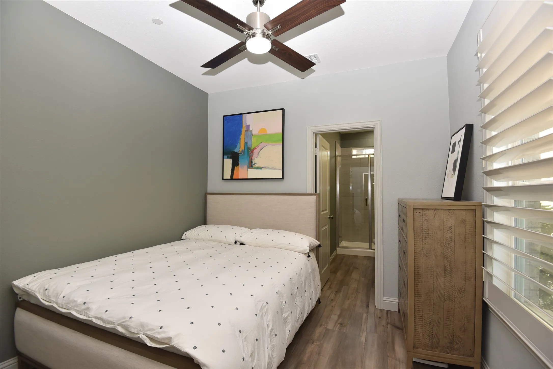 Townhouse For Sale in Collin County , 1022 Emil Place, Allen, Texas 75013, 3 Bedroom, 4 Bathroom, 2 Garage spaces, 1,835 Sqft, built in 2021, mls#21384513, Real Estate Agent in Allen, Homes For Sale in Collin county, Homes For Sale in Allen, Realtor in Allen Texas, Real Estate Brokerage Independent Realty Texas, Luminita Cordes Realtor