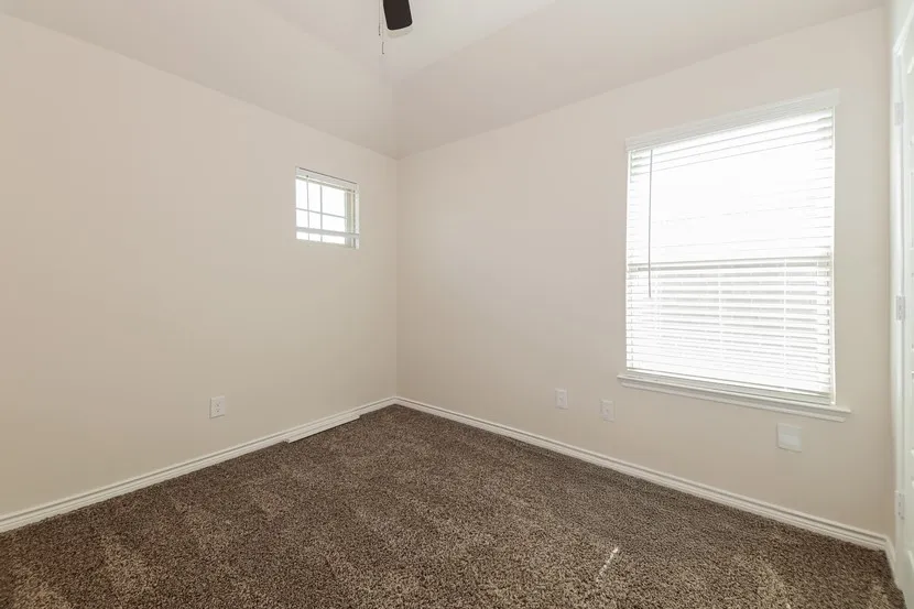 Single Family Residence For Rent in Denton County , 2292 Jasper Drive, Little Elm, Texas 76227, 4 Bedroom, 3 Bathroom, 2 Garage spaces, 2,250 Sqft, built in 2020, mls#21384800, Real Estate Agent in Little Elm, Homes For Rent in Denton county, Homes For Rent in Little Elm, Realtor in Little Elm Texas, Real Estate Brokerage Independent Realty Texas, Luminita Cordes Realtor