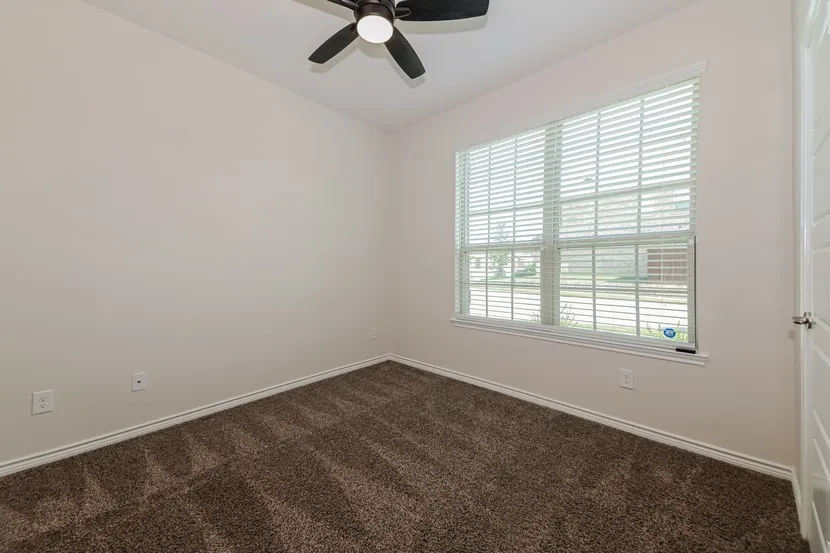Single Family Residence For Rent in Denton County , 2292 Jasper Drive, Little Elm, Texas 76227, 4 Bedroom, 3 Bathroom, 2 Garage spaces, 2,250 Sqft, built in 2020, mls#21384800, Real Estate Agent in Little Elm, Homes For Rent in Denton county, Homes For Rent in Little Elm, Realtor in Little Elm Texas, Real Estate Brokerage Independent Realty Texas, Luminita Cordes Realtor