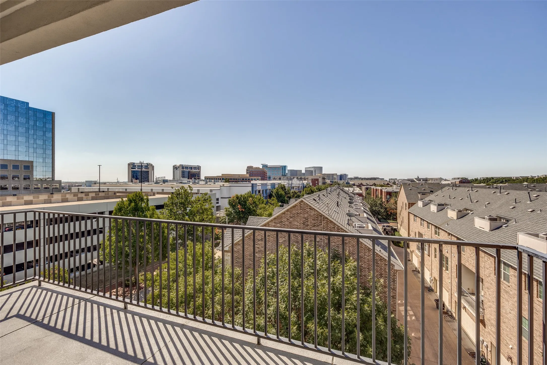 Condominium For Rent in Dallas County , 15875 Spectrum Drive 4105, Addison, Texas 75001, 3 Bedroom, 3 Bathroom, 2 Garage spaces, 1,754 Sqft, built in 2021, mls#21380520, Real Estate Agent in Addison, Homes For Rent in Dallas county, Homes For Rent in Addison, Realtor in Addison Texas, Real Estate Brokerage Independent Realty Texas, Luminita Cordes Realtor