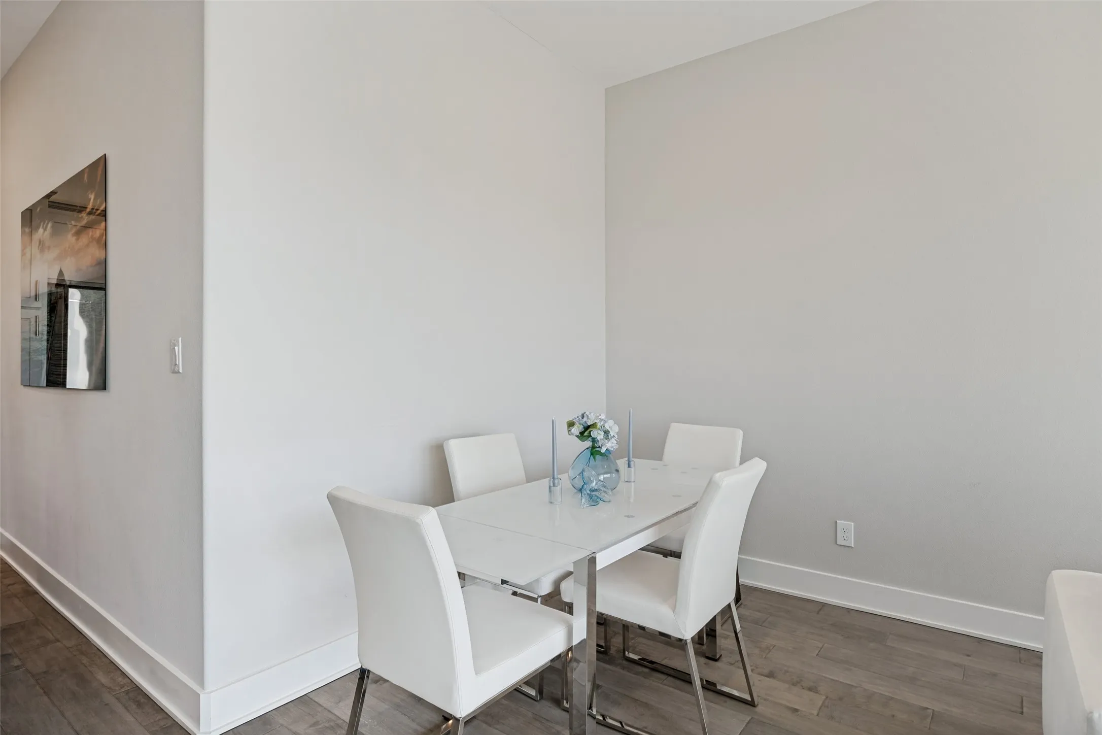 Condominium For Rent in Dallas County , 15875 Spectrum Drive 4105, Addison, Texas 75001, 3 Bedroom, 3 Bathroom, 2 Garage spaces, 1,754 Sqft, built in 2021, mls#21380520, Real Estate Agent in Addison, Homes For Rent in Dallas county, Homes For Rent in Addison, Realtor in Addison Texas, Real Estate Brokerage Independent Realty Texas, Luminita Cordes Realtor