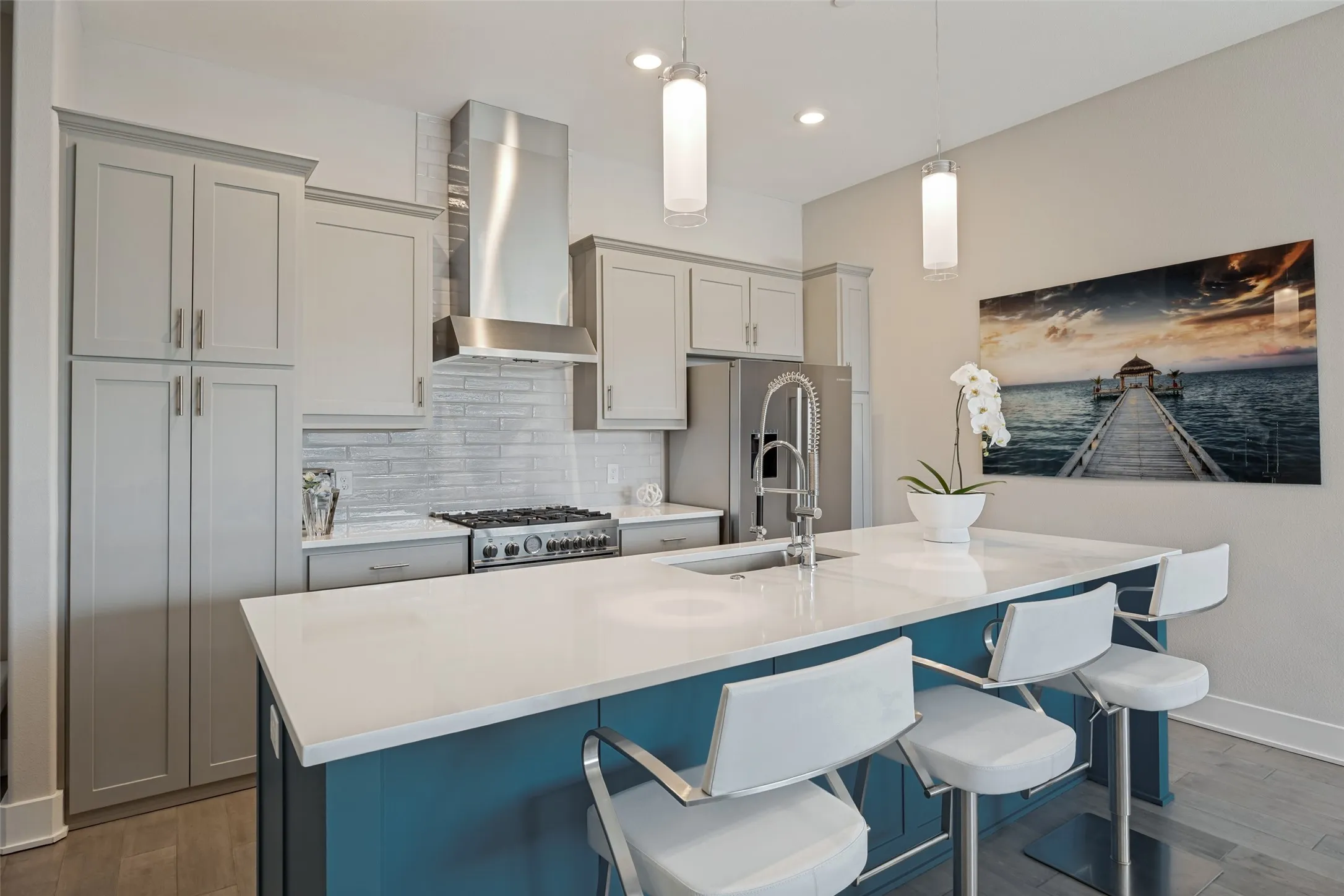 Condominium For Rent in Dallas County , 15875 Spectrum Drive 4105, Addison, Texas 75001, 3 Bedroom, 3 Bathroom, 2 Garage spaces, 1,754 Sqft, built in 2021, mls#21380520, Real Estate Agent in Addison, Homes For Rent in Dallas county, Homes For Rent in Addison, Realtor in Addison Texas, Real Estate Brokerage Independent Realty Texas, Luminita Cordes Realtor