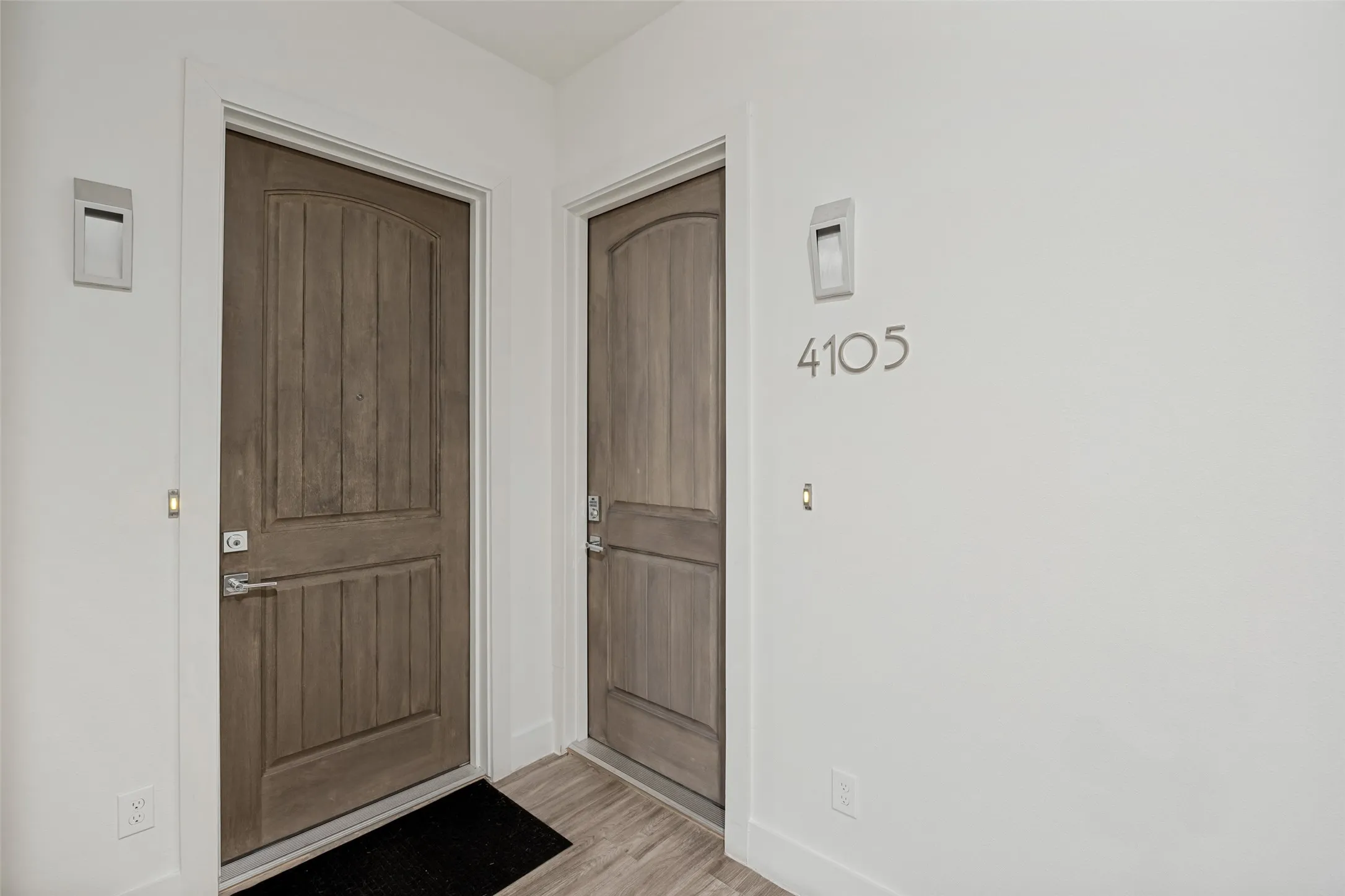 Condominium For Rent in Dallas County , 15875 Spectrum Drive 4105, Addison, Texas 75001, 3 Bedroom, 3 Bathroom, 2 Garage spaces, 1,754 Sqft, built in 2021, mls#21380520, Real Estate Agent in Addison, Homes For Rent in Dallas county, Homes For Rent in Addison, Realtor in Addison Texas, Real Estate Brokerage Independent Realty Texas, Luminita Cordes Realtor