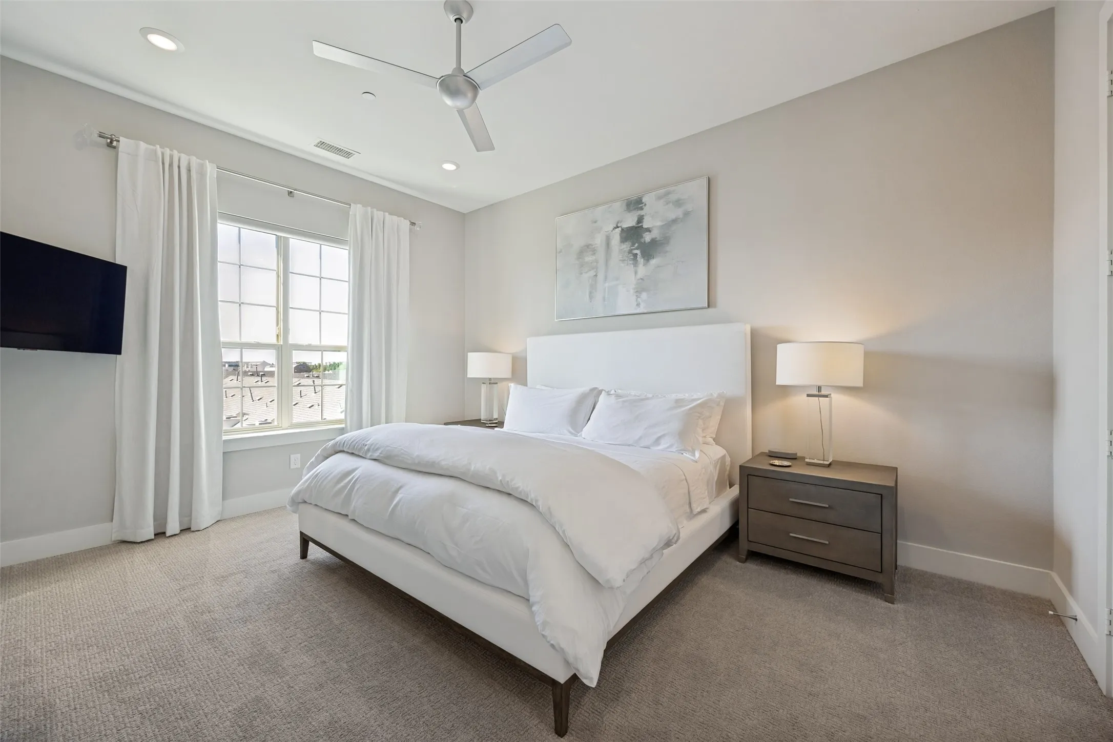 Condominium For Rent in Dallas County , 15875 Spectrum Drive 4105, Addison, Texas 75001, 3 Bedroom, 3 Bathroom, 2 Garage spaces, 1,754 Sqft, built in 2021, mls#21380520, Real Estate Agent in Addison, Homes For Rent in Dallas county, Homes For Rent in Addison, Realtor in Addison Texas, Real Estate Brokerage Independent Realty Texas, Luminita Cordes Realtor