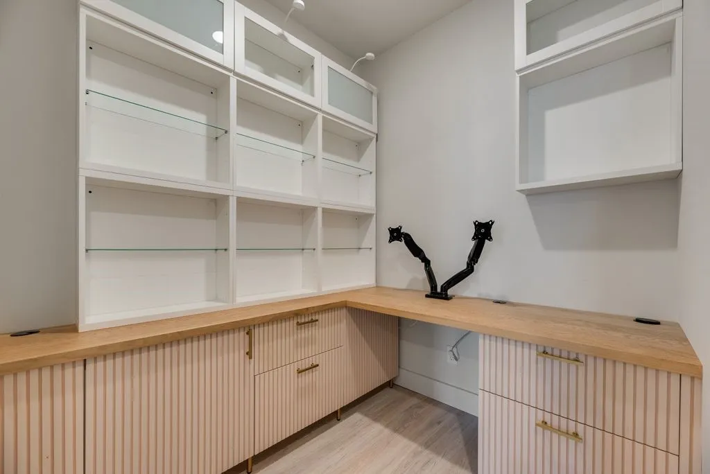 Townhouse For Rent in Denton County , 770 Cavitt Court, Prosper, Texas 75078, 3 Bedroom, 3 Bathroom, 2 Garage spaces, 1,868 Sqft, built in 2022, mls#21384756, Real Estate Agent in Prosper, Homes For Rent in Denton county, Homes For Rent in Prosper, Realtor in Prosper Texas, Real Estate Brokerage Independent Realty Texas, Luminita Cordes Realtor