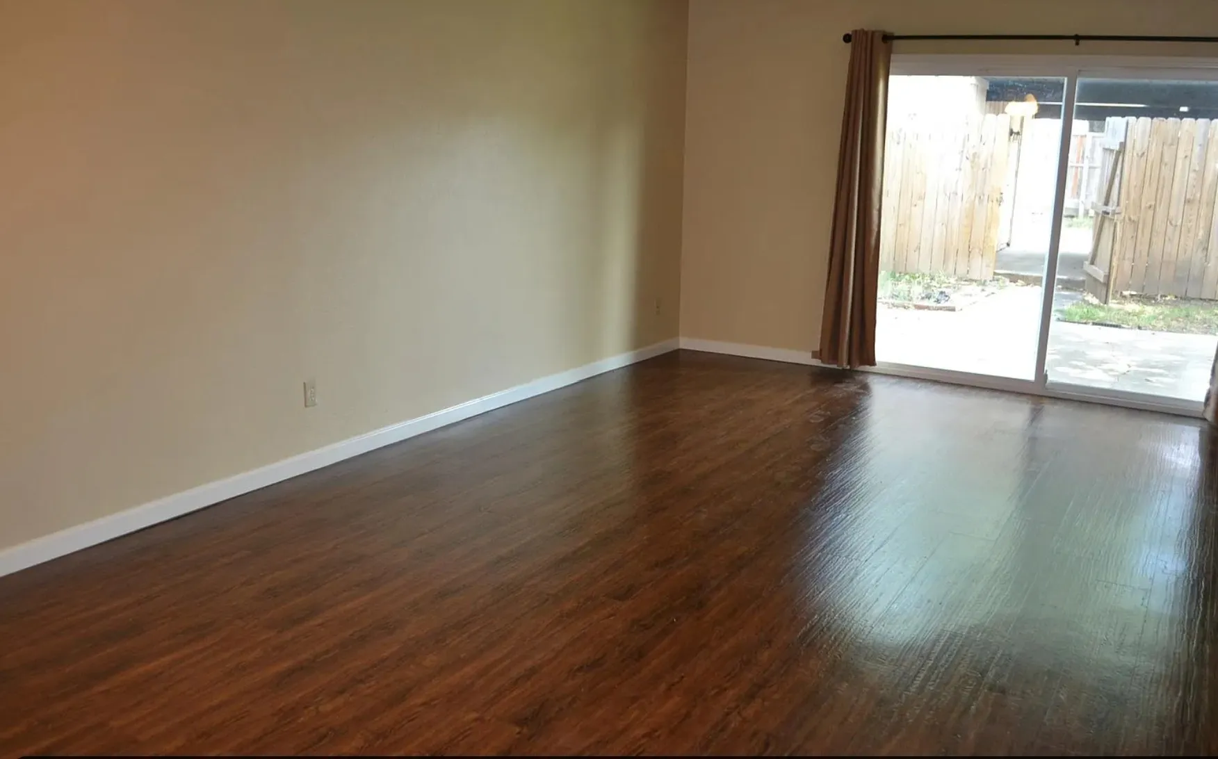 Duplex For Sale in Collin County , 2204 E 18th Street N NA, Plano, Texas 75074, 6 Bedroom, 4 Bathroom, Garage spaces, 0 Sqft, built in 1975, mls#21381615, Real Estate Agent in Plano, Homes For Sale in Collin county, Homes For Sale in Plano, Realtor in Plano Texas, Real Estate Brokerage Independent Realty Texas, Luminita Cordes Realtor