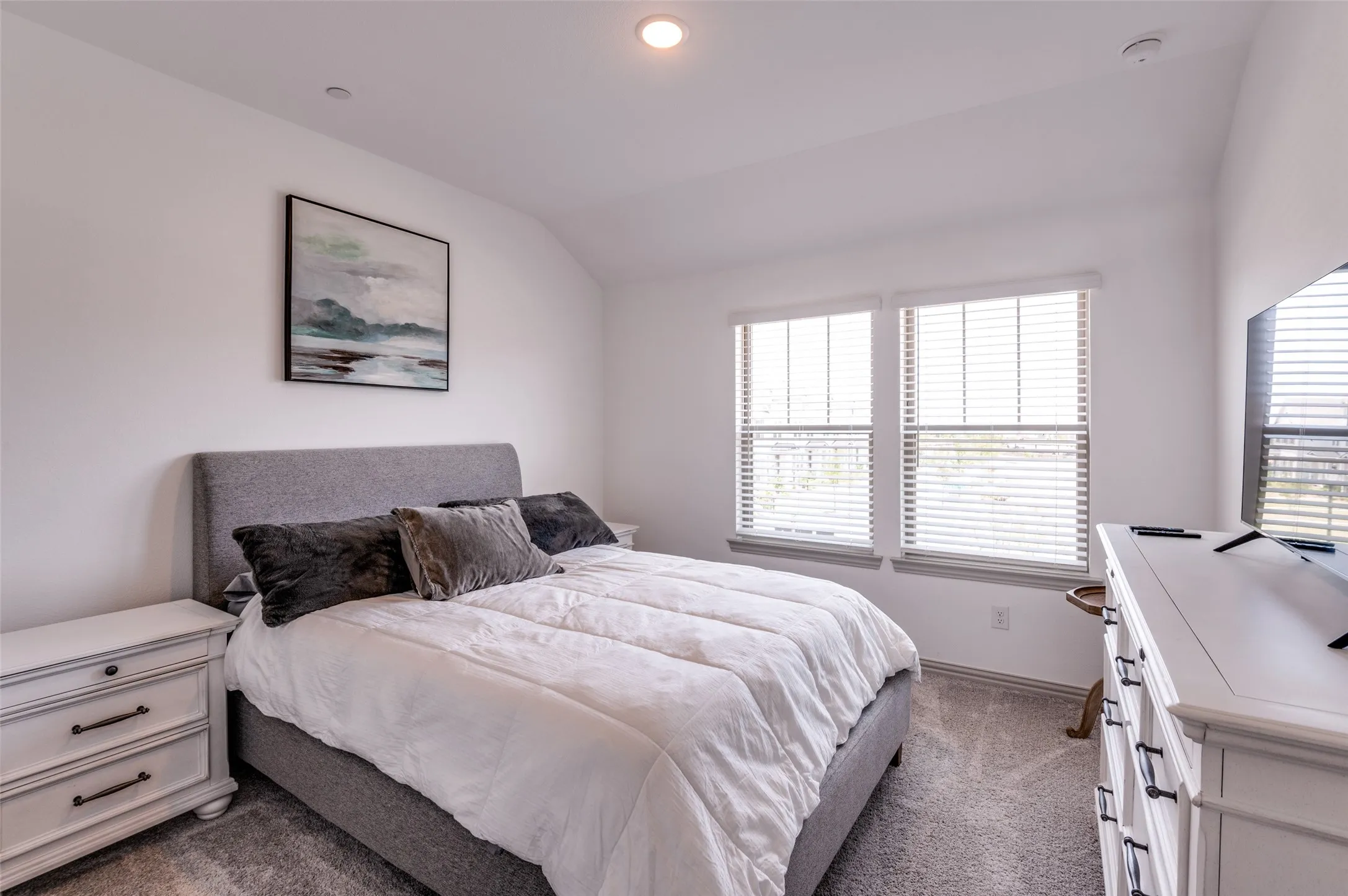 Townhouse For Rent in Collin County , 8725 Phoebe Road, Frisco, Texas 75035, 2 Bedroom, 3 Bathroom, 2 Garage spaces, 1,761 Sqft, built in 2023, mls#21384388, Real Estate Agent in Frisco, Homes For Rent in Collin county, Homes For Rent in Frisco, Realtor in Frisco Texas, Real Estate Brokerage Independent Realty Texas, Luminita Cordes Realtor