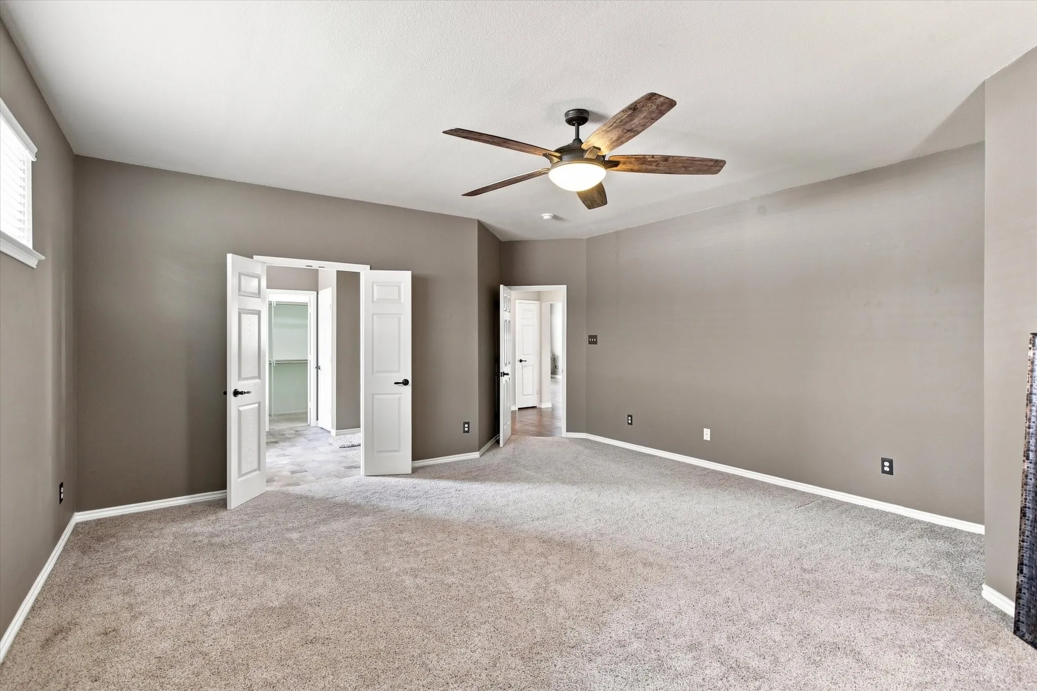 Single Family Residence For Sale in Denton County , 6625 Stewart Boulevard, The Colony, Texas 75056, 4 Bedroom, 3 Bathroom, 2 Garage spaces, 3,001 Sqft, built in 2001, mls#21373347, Real Estate Agent in The Colony, Homes For Sale in Denton county, Homes For Sale in The Colony, Realtor in The Colony Texas, Real Estate Brokerage Independent Realty Texas, Luminita Cordes Realtor