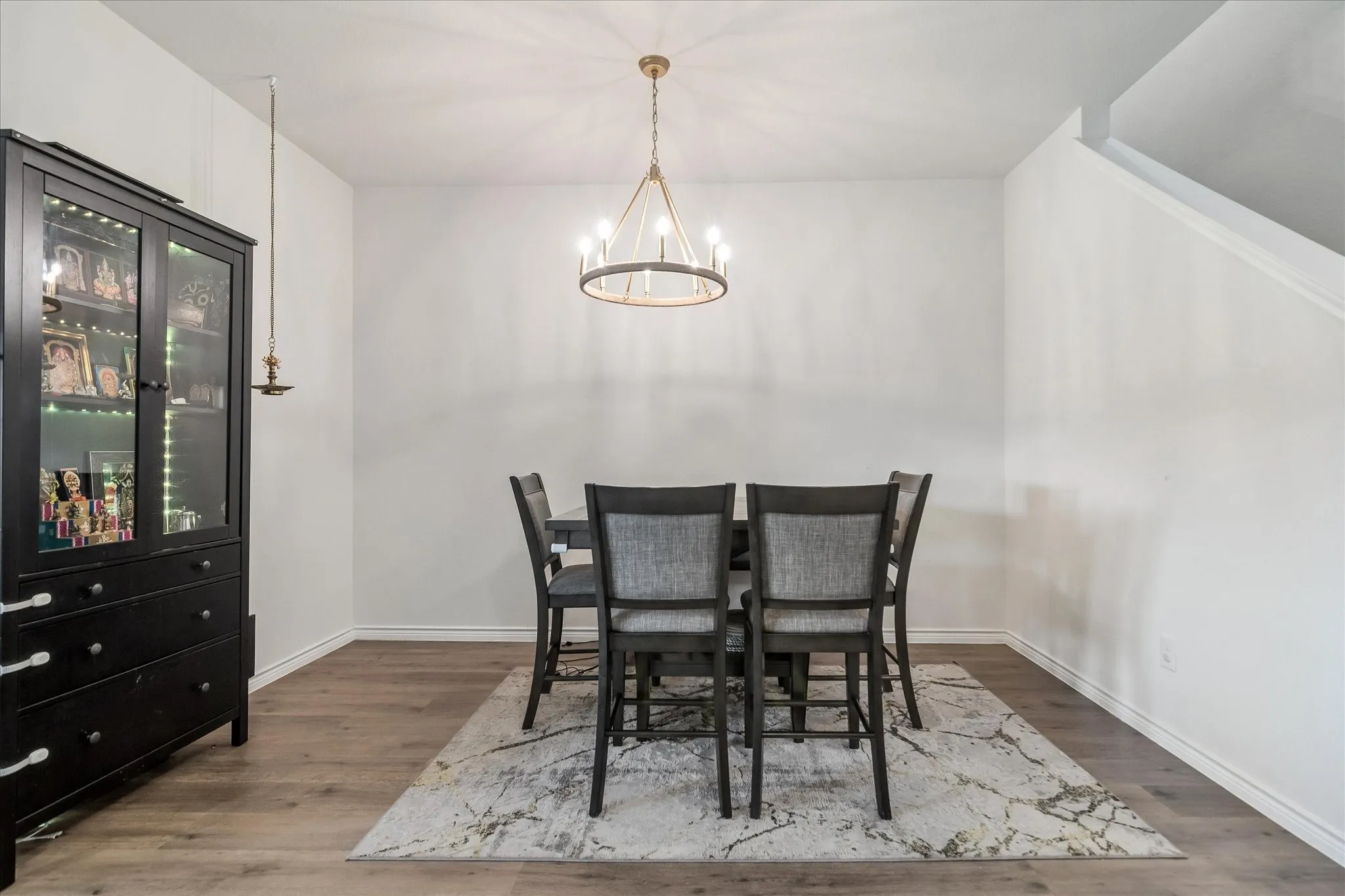 Wood-finish flooring with a neutral wall palette