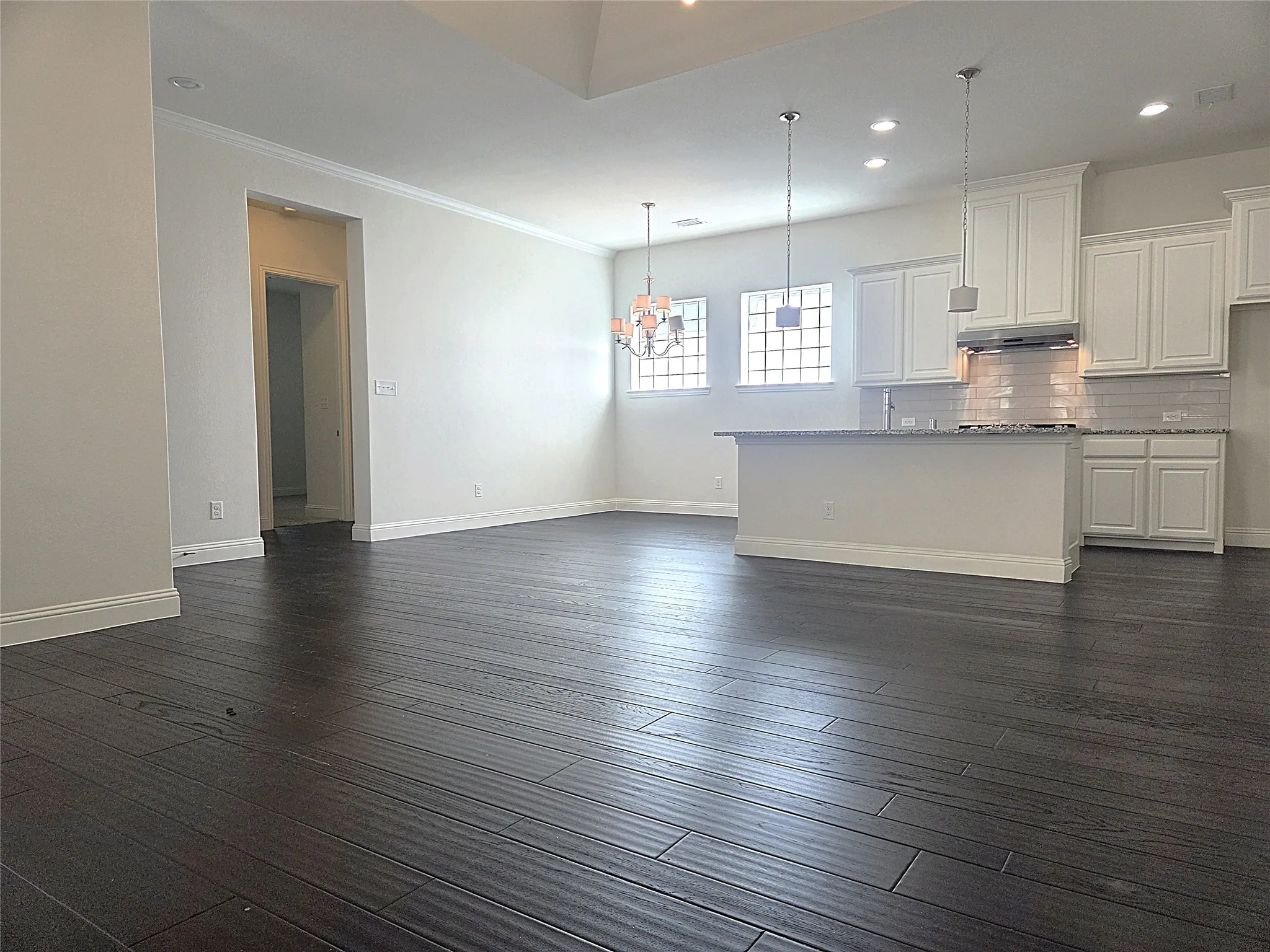 Single Family Residence For Rent in Collin County , 612 Arma Road, Allen, Texas 75002, 3 Bedroom, 2 Bathroom, 2 Garage spaces, 1,753 Sqft, built in 2016, mls#21384827, Real Estate Agent in Allen, Homes For Rent in Collin county, Homes For Rent in Allen, Realtor in Allen Texas, Real Estate Brokerage Independent Realty Texas, Luminita Cordes Realtor