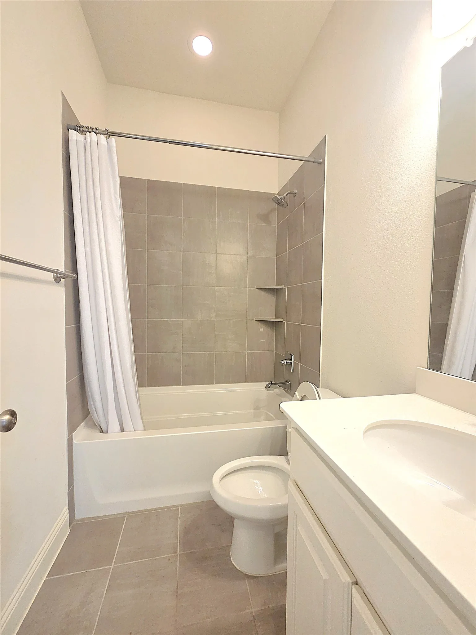 Single Family Residence For Rent in Collin County , 612 Arma Road, Allen, Texas 75002, 3 Bedroom, 2 Bathroom, 2 Garage spaces, 1,753 Sqft, built in 2016, mls#21384827, Real Estate Agent in Allen, Homes For Rent in Collin county, Homes For Rent in Allen, Realtor in Allen Texas, Real Estate Brokerage Independent Realty Texas, Luminita Cordes Realtor