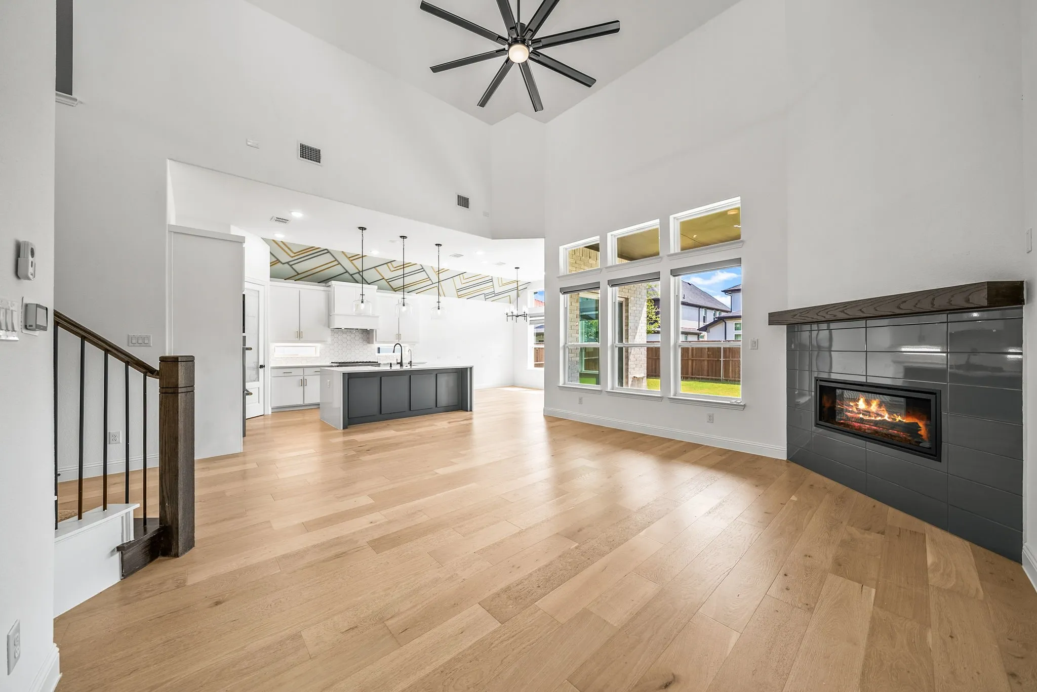 Single Family Residence For Sale in Collin County , 12637 Diamond Creek Drive, Frisco, Texas 75035, 5 Bedroom, 5 Bathroom, 2 Garage spaces, 3,632 Sqft, built in 2023, mls#21368269, Real Estate Agent in Frisco, Homes For Sale in Collin county, Homes For Sale in Frisco, Realtor in Frisco Texas, Real Estate Brokerage Independent Realty Texas, Luminita Cordes Realtor