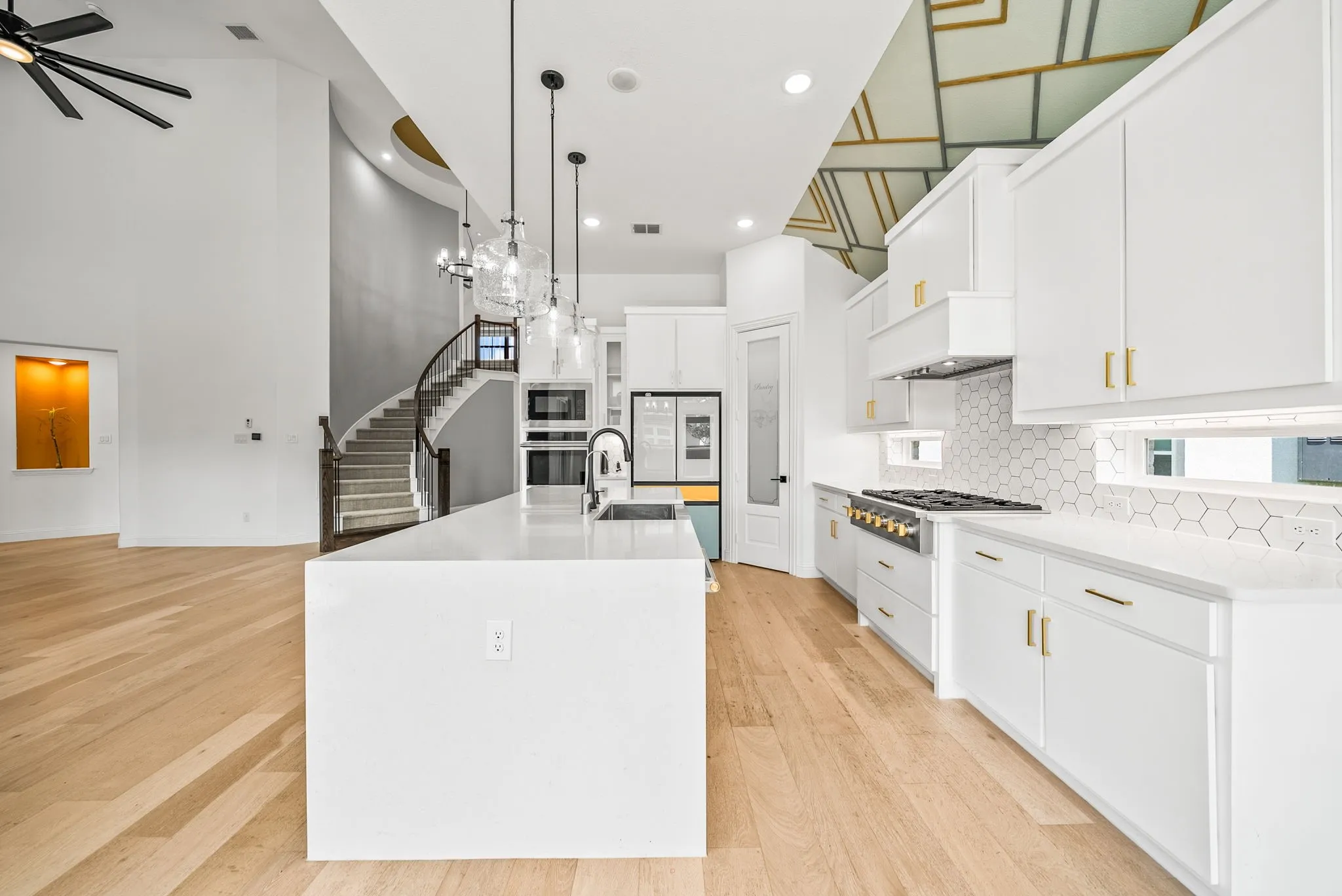 Single Family Residence For Sale in Collin County , 12637 Diamond Creek Drive, Frisco, Texas 75035, 5 Bedroom, 5 Bathroom, 2 Garage spaces, 3,632 Sqft, built in 2023, mls#21368269, Real Estate Agent in Frisco, Homes For Sale in Collin county, Homes For Sale in Frisco, Realtor in Frisco Texas, Real Estate Brokerage Independent Realty Texas, Luminita Cordes Realtor