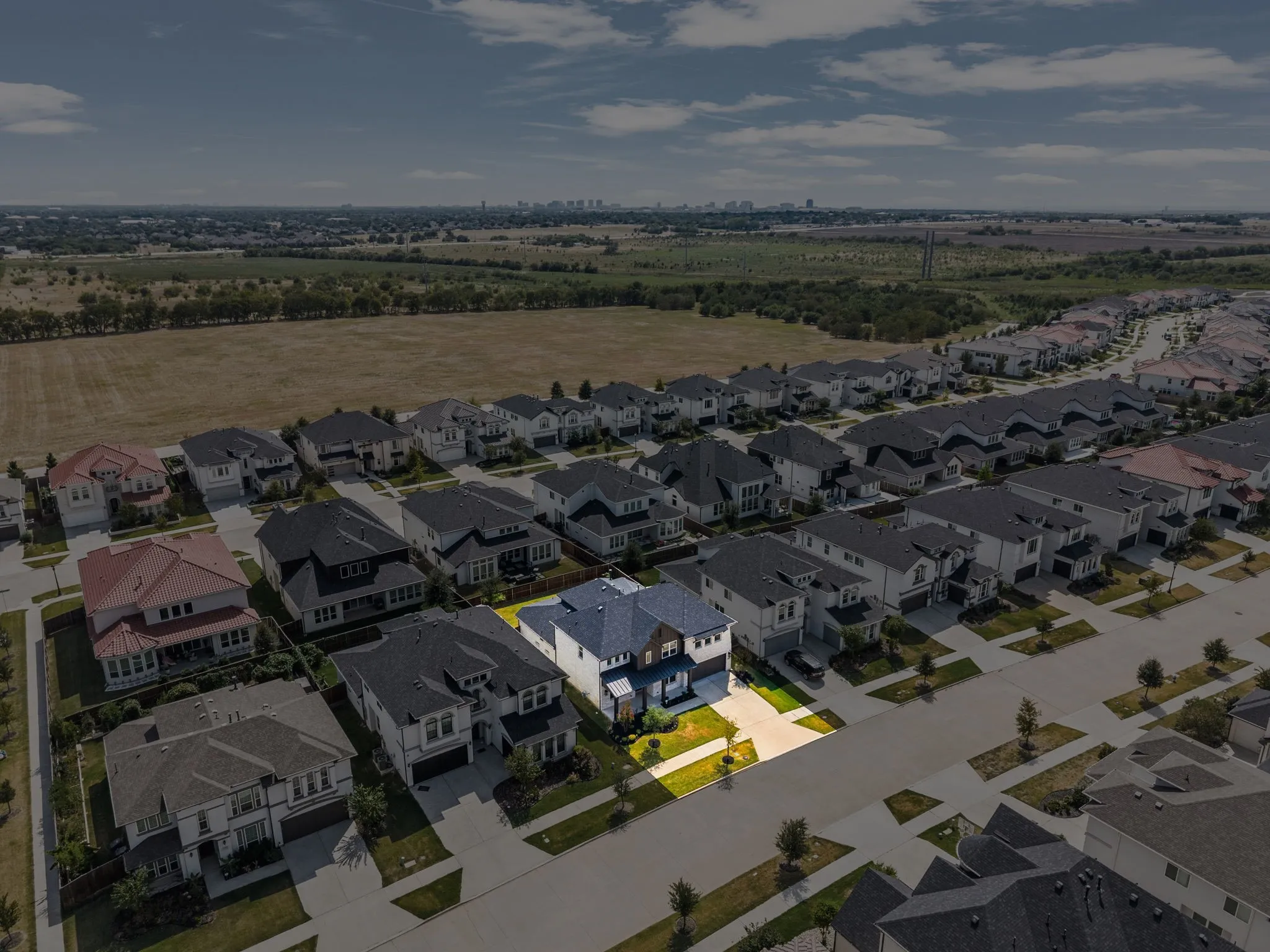 Single Family Residence For Sale in Collin County , 12637 Diamond Creek Drive, Frisco, Texas 75035, 5 Bedroom, 5 Bathroom, 2 Garage spaces, 3,632 Sqft, built in 2023, mls#21368269, Real Estate Agent in Frisco, Homes For Sale in Collin county, Homes For Sale in Frisco, Realtor in Frisco Texas, Real Estate Brokerage Independent Realty Texas, Luminita Cordes Realtor