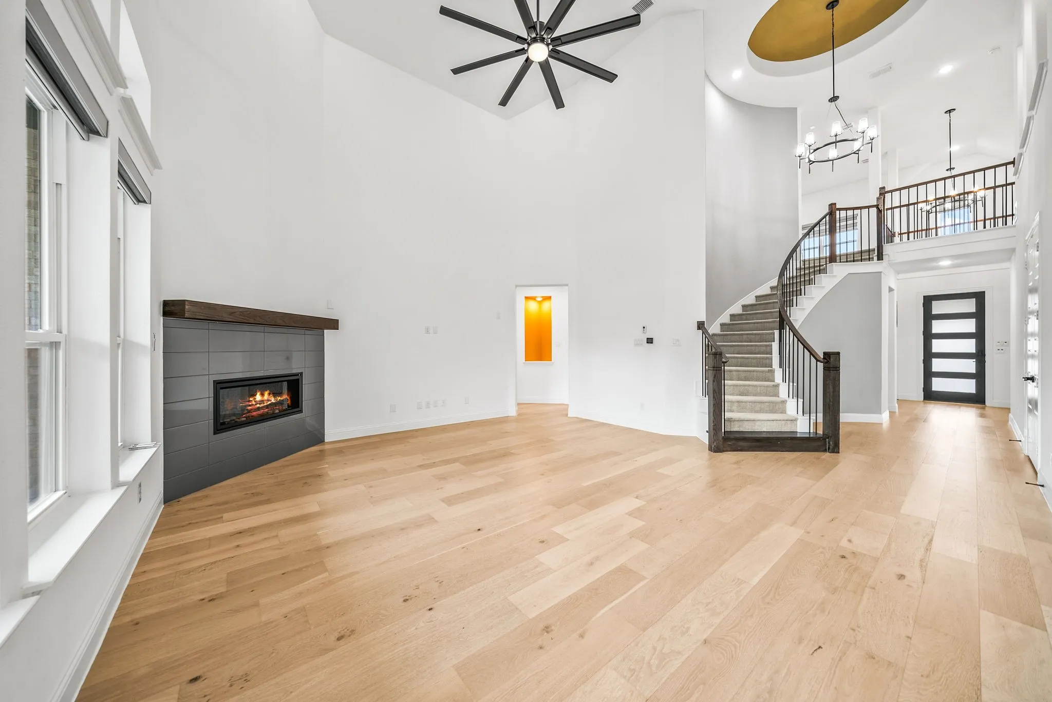 Single Family Residence For Sale in Collin County , 12637 Diamond Creek Drive, Frisco, Texas 75035, 5 Bedroom, 5 Bathroom, 2 Garage spaces, 3,632 Sqft, built in 2023, mls#21368269, Real Estate Agent in Frisco, Homes For Sale in Collin county, Homes For Sale in Frisco, Realtor in Frisco Texas, Real Estate Brokerage Independent Realty Texas, Luminita Cordes Realtor