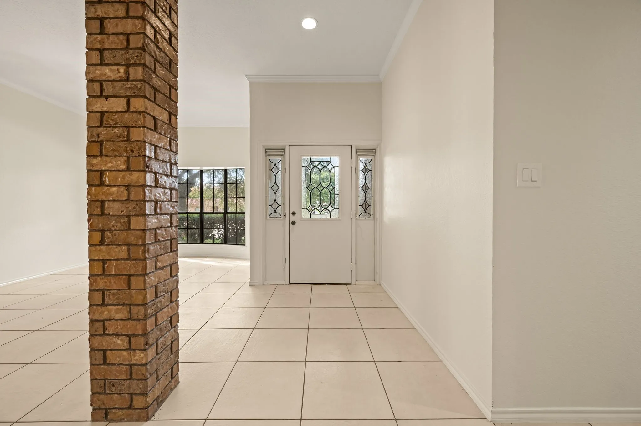 Single Family Residence For Sale in Dallas County , 628 Shadowcrest Lane, Coppell, Texas 75019, 4 Bedroom, 2 Bathroom, 2 Garage spaces, 2,294 Sqft, built in 1983, mls#21384420, Real Estate Agent in Coppell, Homes For Sale in Dallas county, Homes For Sale in Coppell, Realtor in Coppell Texas, Real Estate Brokerage Independent Realty Texas, Luminita Cordes Realtor