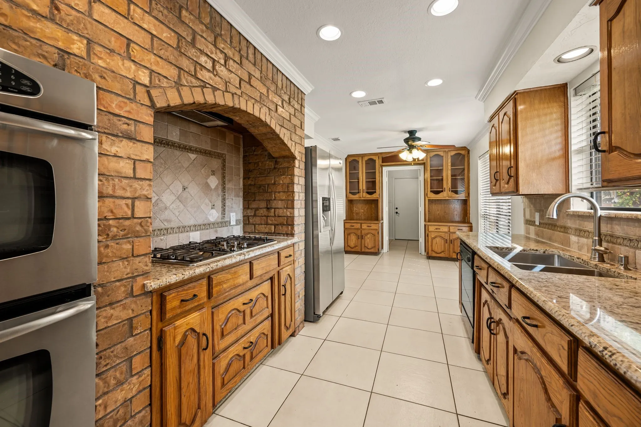 Single Family Residence For Sale in Dallas County , 628 Shadowcrest Lane, Coppell, Texas 75019, 4 Bedroom, 2 Bathroom, 2 Garage spaces, 2,294 Sqft, built in 1983, mls#21384420, Real Estate Agent in Coppell, Homes For Sale in Dallas county, Homes For Sale in Coppell, Realtor in Coppell Texas, Real Estate Brokerage Independent Realty Texas, Luminita Cordes Realtor