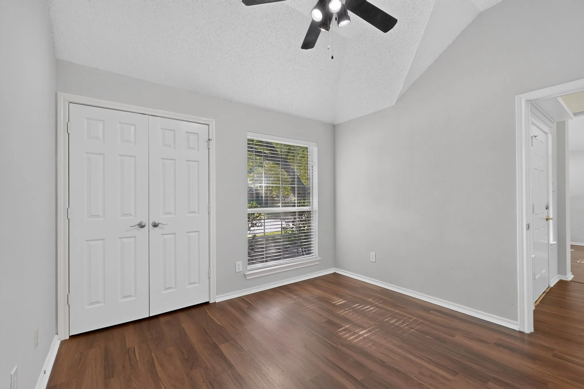 Single Family Residence For Rent in Collin County , 304 Belvedere Drive, Allen, Texas 75013, 4 Bedroom, 3 Bathroom, 2 Garage spaces, 2,293 Sqft, built in 1994, mls#21382093, Real Estate Agent in Allen, Homes For Rent in Collin county, Homes For Rent in Allen, Realtor in Allen Texas, Real Estate Brokerage Independent Realty Texas, Luminita Cordes Realtor