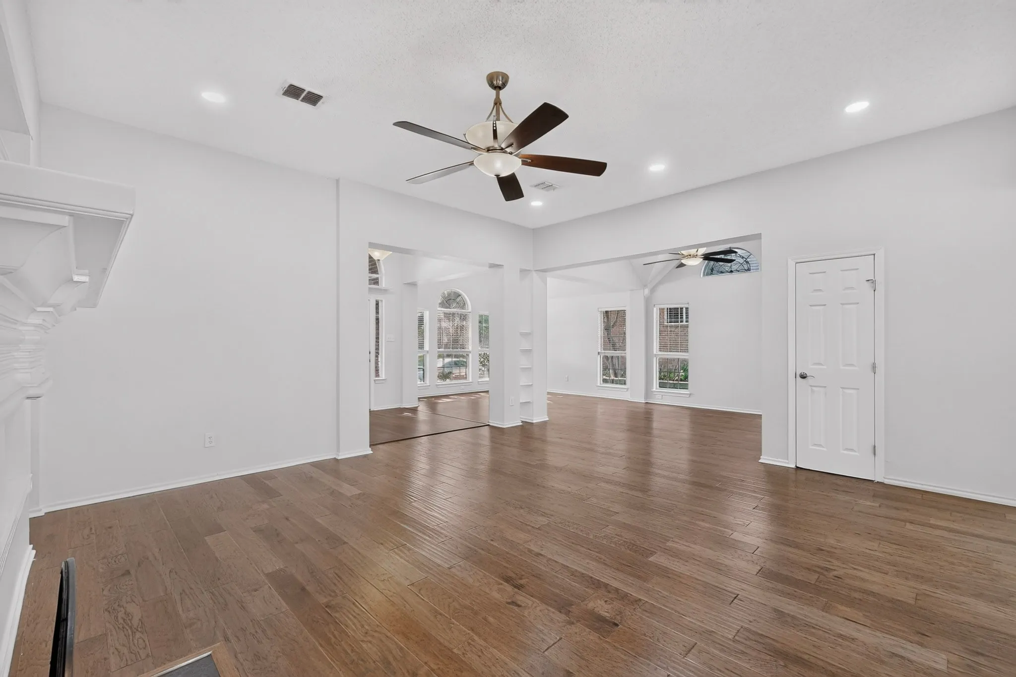 Single Family Residence For Rent in Collin County , 304 Belvedere Drive, Allen, Texas 75013, 4 Bedroom, 3 Bathroom, 2 Garage spaces, 2,293 Sqft, built in 1994, mls#21382093, Real Estate Agent in Allen, Homes For Rent in Collin county, Homes For Rent in Allen, Realtor in Allen Texas, Real Estate Brokerage Independent Realty Texas, Luminita Cordes Realtor