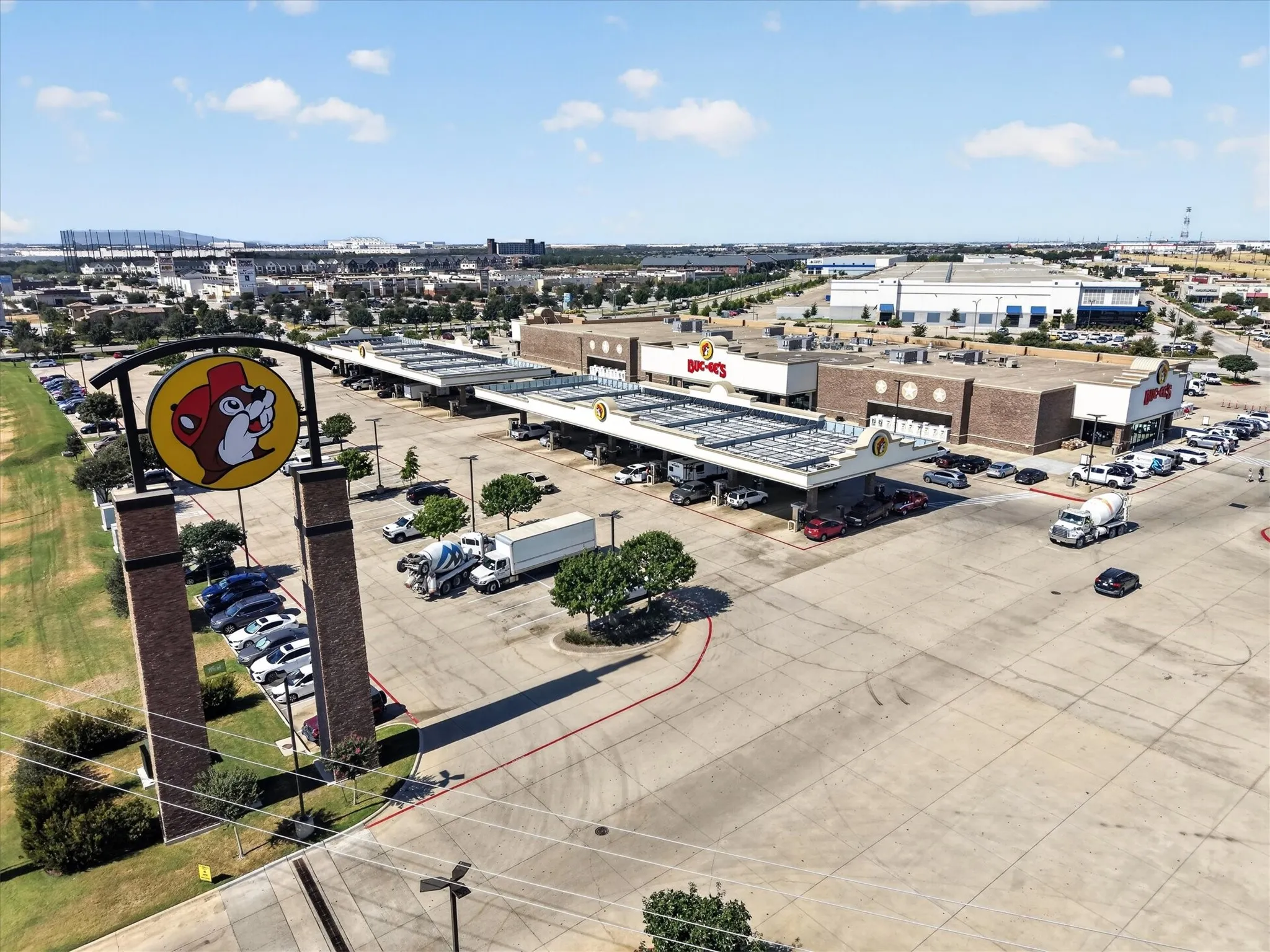 Single Family Residence For Sale in Denton County , 2508 Clay Creek Lane, Fort Worth, Texas 76177, 3 Bedroom, 2 Bathroom, 2 Garage spaces, 2,031 Sqft, built in 2019, mls#21384834, Real Estate Agent in Fort Worth, Homes For Sale in Denton county, Homes For Sale in Fort Worth, Realtor in Fort Worth Texas, Real Estate Brokerage Independent Realty Texas, Luminita Cordes Realtor