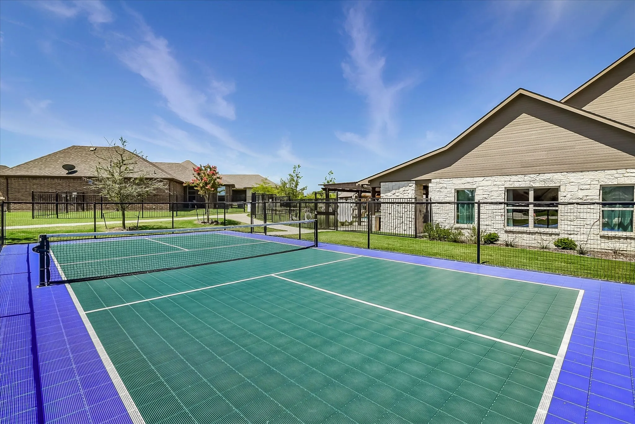 Single Family Residence For Sale in Tarrant County , 2912 Ervin Way 2912, Mansfield, Texas 76063, 2 Bedroom, 2 Bathroom, 2 Garage spaces, 1,788 Sqft, built in 2016, mls#21384466, Real Estate Agent in Mansfield, Homes For Sale in Tarrant county, Homes For Sale in Mansfield, Realtor in Mansfield Texas, Real Estate Brokerage Independent Realty Texas, Luminita Cordes Realtor