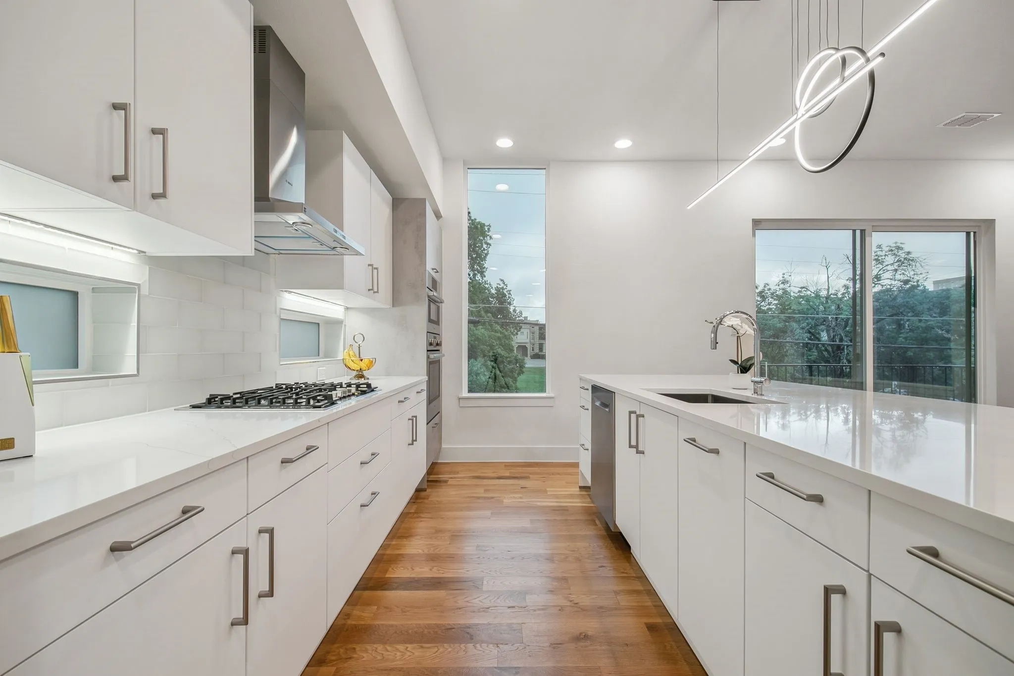 Townhouse For Rent in Dallas County , 1920 Cuyler Court, Dallas, Texas 75204, 3 Bedroom, 4 Bathroom, 2 Garage spaces, 2,242 Sqft, built in 2024, mls#21384854, Real Estate Agent in Dallas, Homes For Rent in Dallas county, Homes For Rent in Dallas, Realtor in Dallas Texas, Real Estate Brokerage Independent Realty Texas, Luminita Cordes Realtor