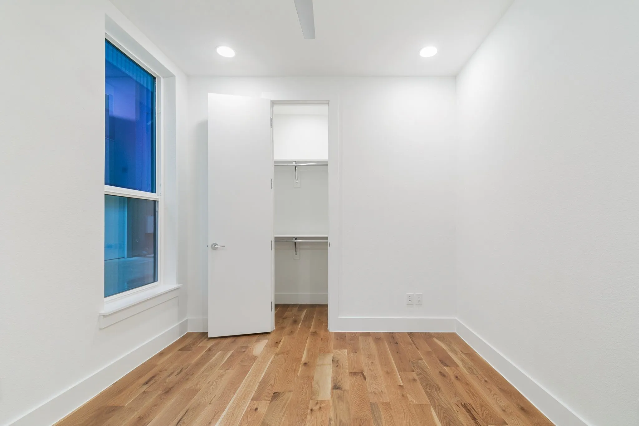 Townhouse For Rent in Dallas County , 1920 Cuyler Court, Dallas, Texas 75204, 3 Bedroom, 4 Bathroom, 2 Garage spaces, 2,242 Sqft, built in 2024, mls#21384854, Real Estate Agent in Dallas, Homes For Rent in Dallas county, Homes For Rent in Dallas, Realtor in Dallas Texas, Real Estate Brokerage Independent Realty Texas, Luminita Cordes Realtor