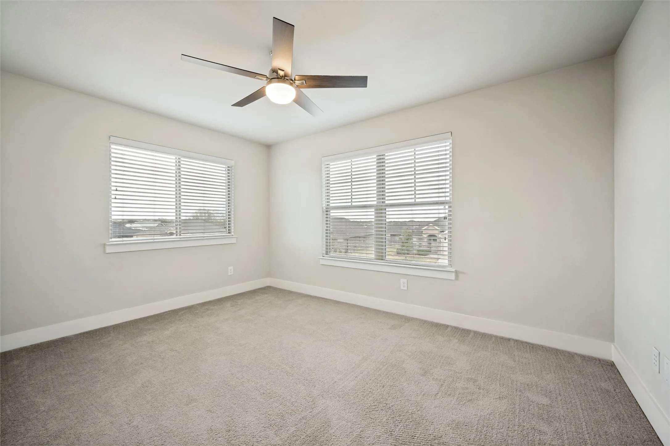 Single Family Residence For Sale in Denton County , 44 Kramer Lane, Sanger, Texas 76266, 4 Bedroom, 4 Bathroom, 2 Garage spaces, 2,156 Sqft, built in 2017, mls#21384829, Real Estate Agent in Sanger, Homes For Sale in Denton county, Homes For Sale in Sanger, Realtor in Sanger Texas, Real Estate Brokerage Independent Realty Texas, Luminita Cordes Realtor