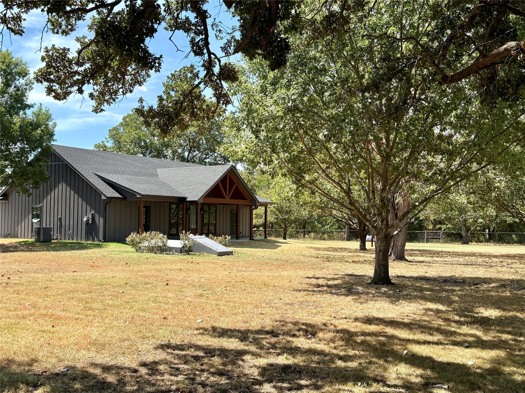 Single Family Residence For Sale in Grayson County , 5790 Dripping Springs Road, Denison, Texas 75021, 3 Bedroom, 2 Bathroom, Garage spaces, 1,730 Sqft, built in 2026, mls#21384863, Real Estate Agent in Denison, Homes For Sale in Grayson county, Homes For Sale in Denison, Realtor in Denison Texas, Real Estate Brokerage Independent Realty Texas, Luminita Cordes Realtor