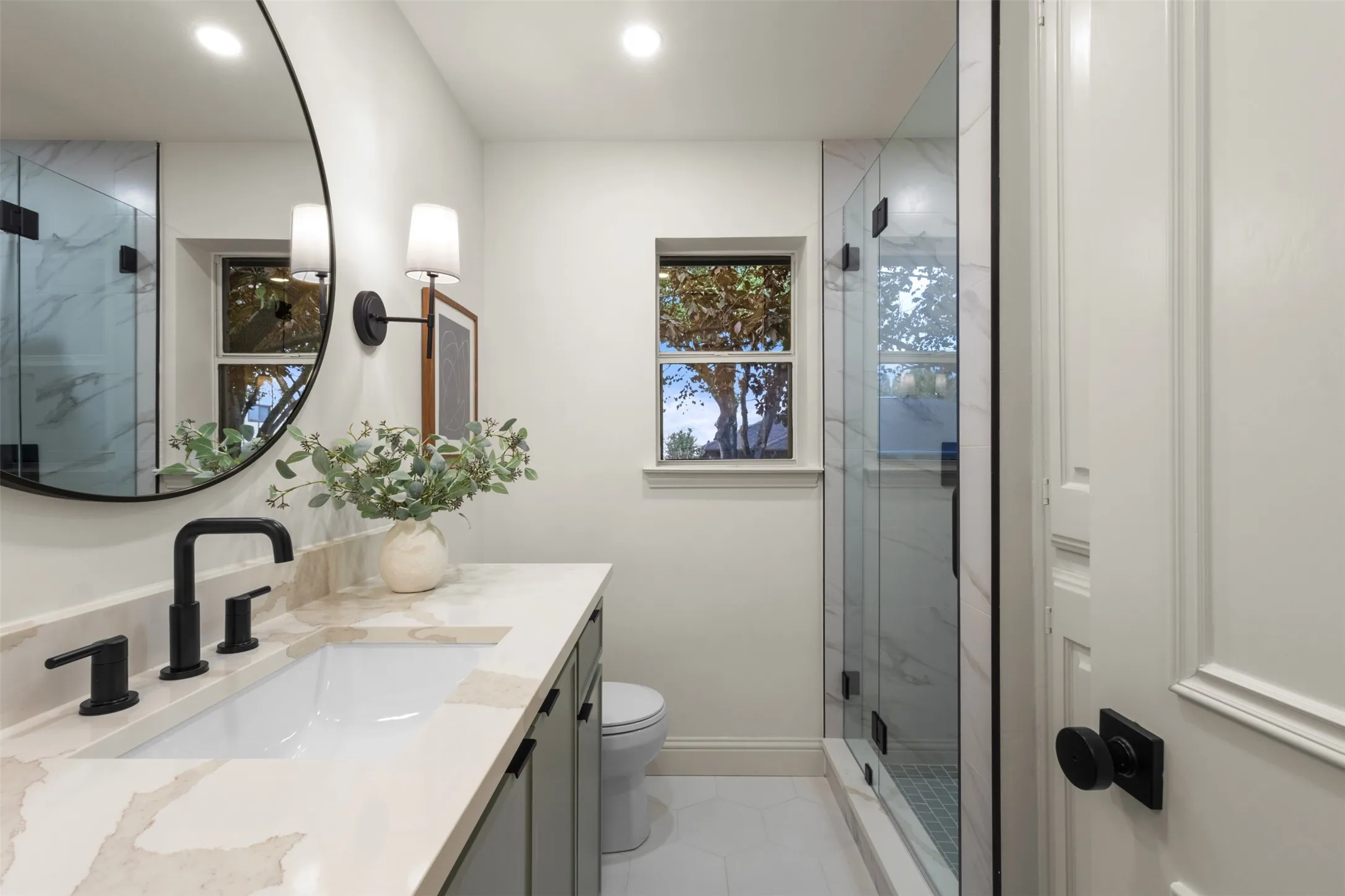 2nd Full Bathroom