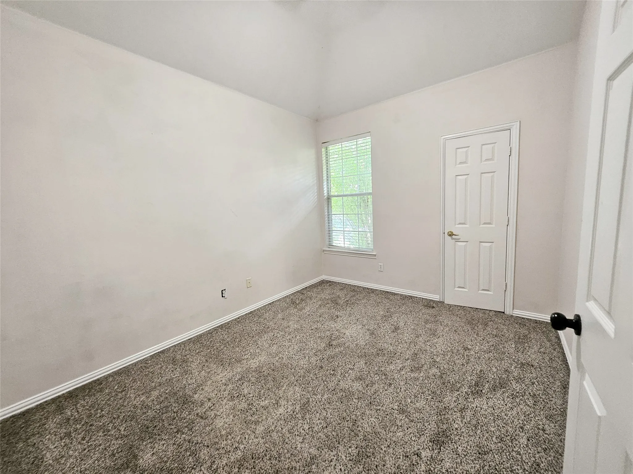 Single Family Residence For Rent in Collin County , 4412 Laney Court, Richardson, Texas 75082, 4 Bedroom, 2 Bathroom, 2 Garage spaces, 2,318 Sqft, built in 1999, mls#21384783, Real Estate Agent in Richardson, Homes For Rent in Collin county, Homes For Rent in Richardson, Realtor in Richardson Texas, Real Estate Brokerage Independent Realty Texas, Luminita Cordes Realtor