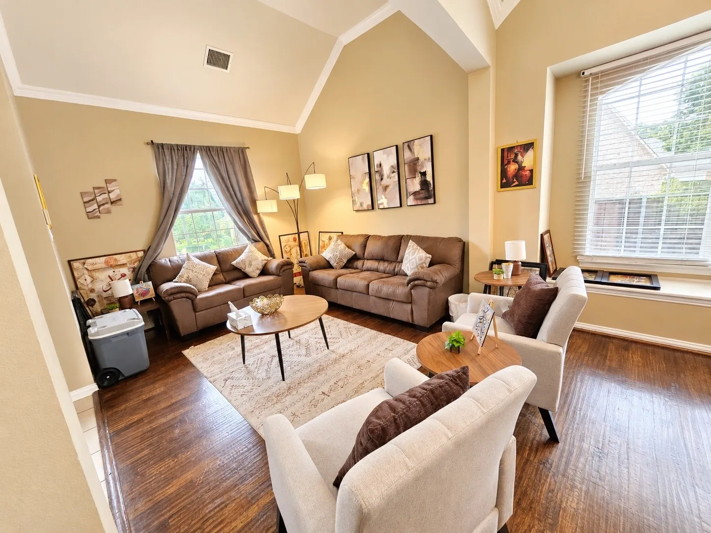 Single Family Residence For Rent in Collin County , 4412 Laney Court, Richardson, Texas 75082, 4 Bedroom, 2 Bathroom, 2 Garage spaces, 2,318 Sqft, built in 1999, mls#21384783, Real Estate Agent in Richardson, Homes For Rent in Collin county, Homes For Rent in Richardson, Realtor in Richardson Texas, Real Estate Brokerage Independent Realty Texas, Luminita Cordes Realtor