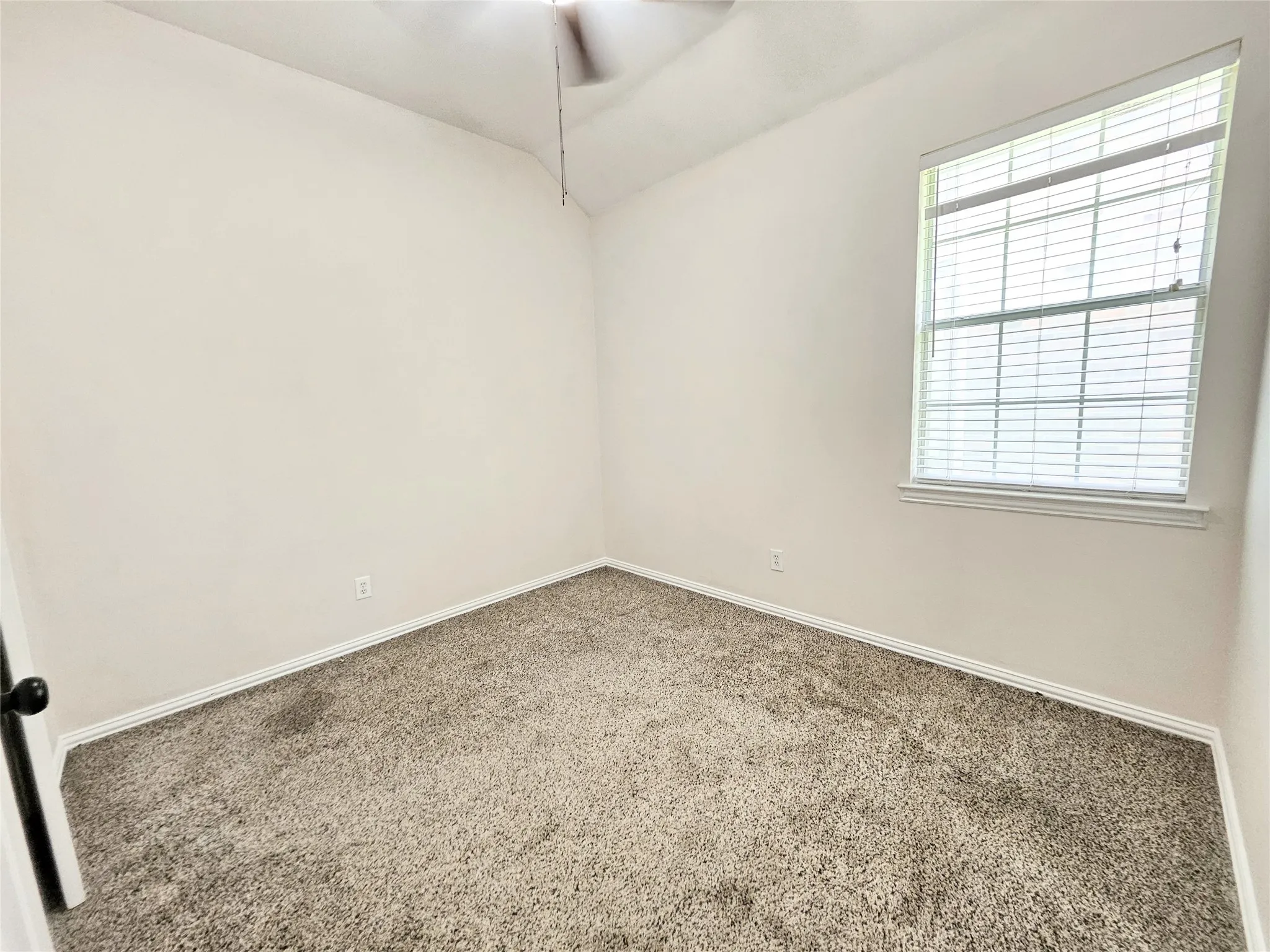 Single Family Residence For Rent in Collin County , 4412 Laney Court, Richardson, Texas 75082, 4 Bedroom, 2 Bathroom, 2 Garage spaces, 2,318 Sqft, built in 1999, mls#21384783, Real Estate Agent in Richardson, Homes For Rent in Collin county, Homes For Rent in Richardson, Realtor in Richardson Texas, Real Estate Brokerage Independent Realty Texas, Luminita Cordes Realtor